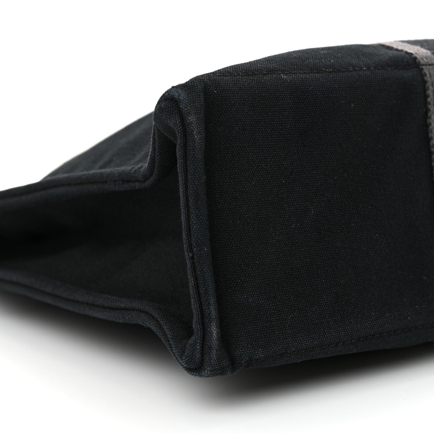 Canvas Herline MM Tote Black