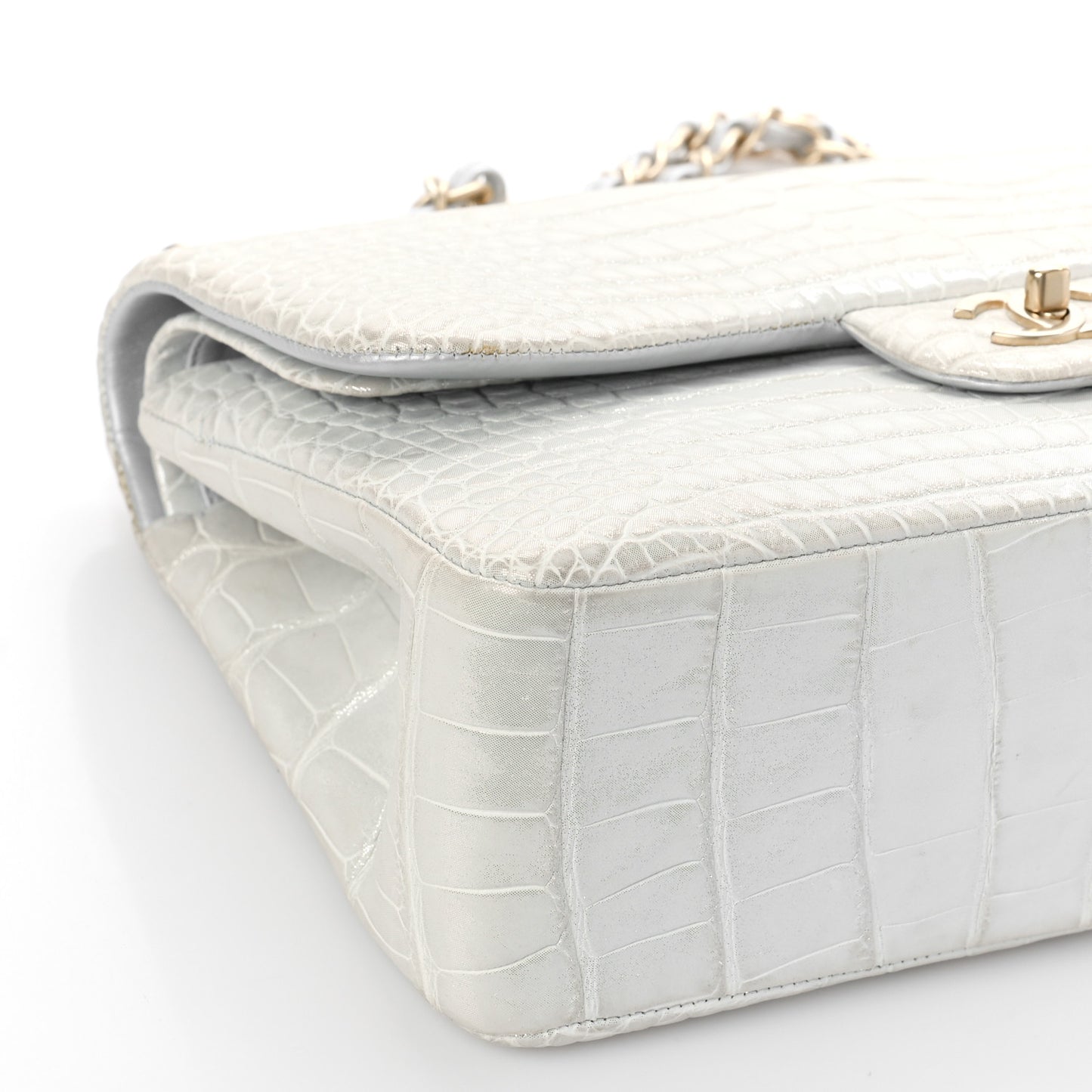 Iridescent Alligator Jumbo Double Flap Light Grey