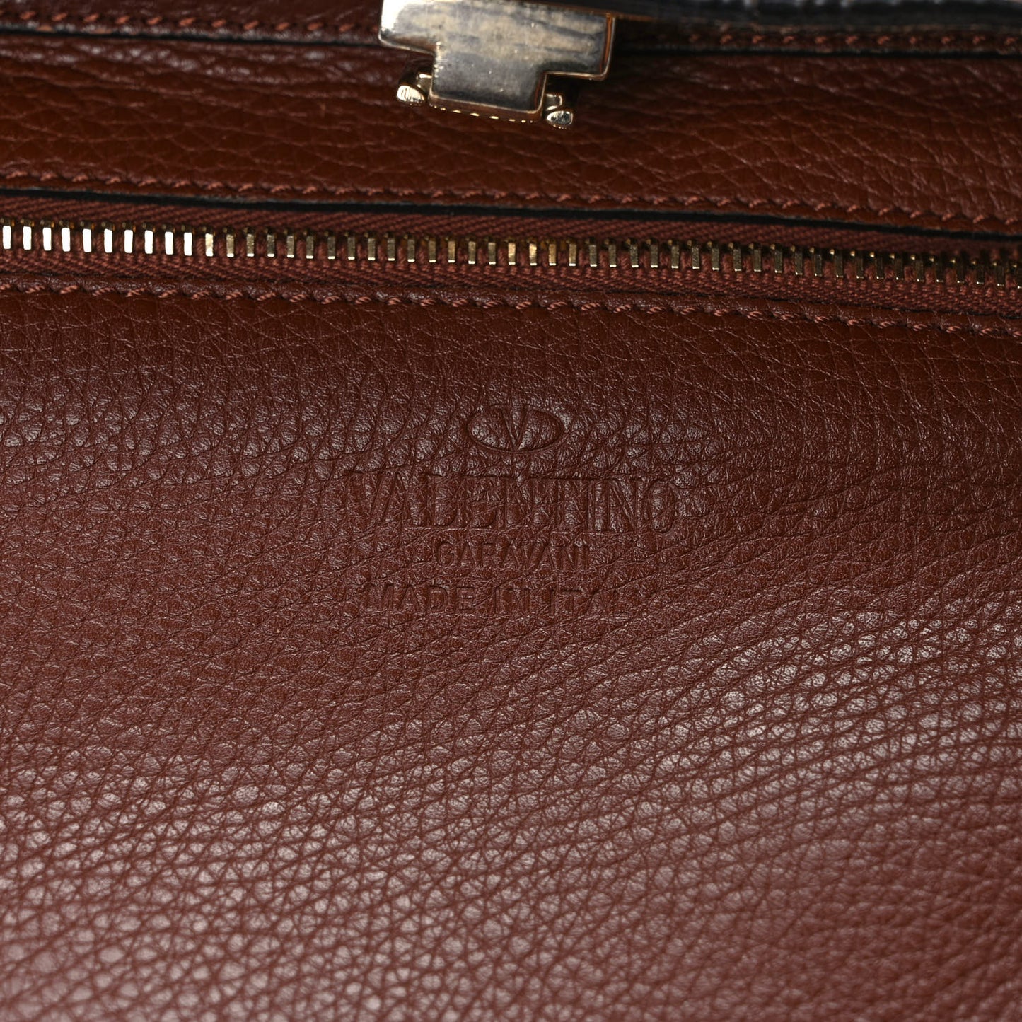 Pebbled Calfskin Small Rockstud Flip-Lock Messenger Bag Light Brown