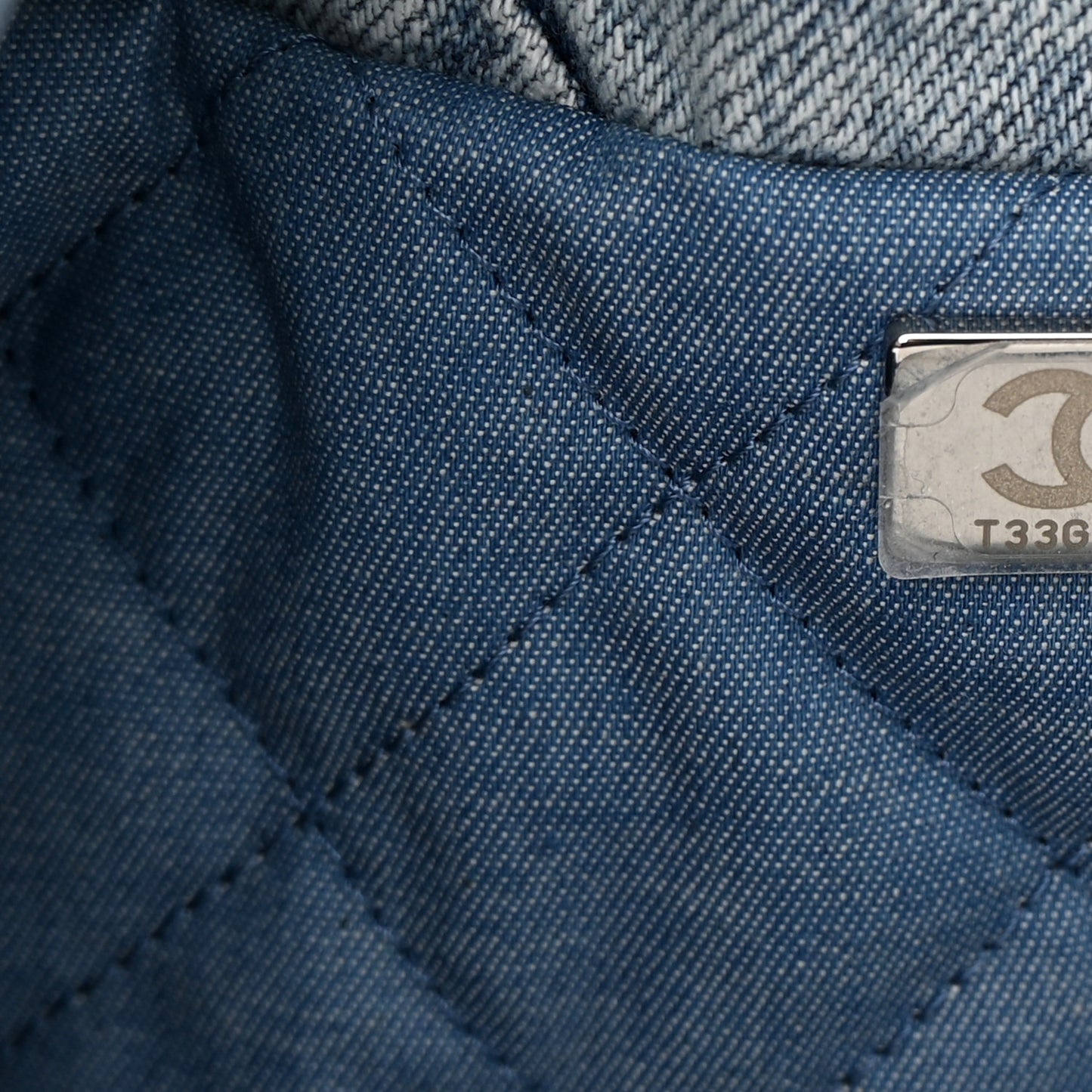 Denim Quilted Chanel 22 Blue