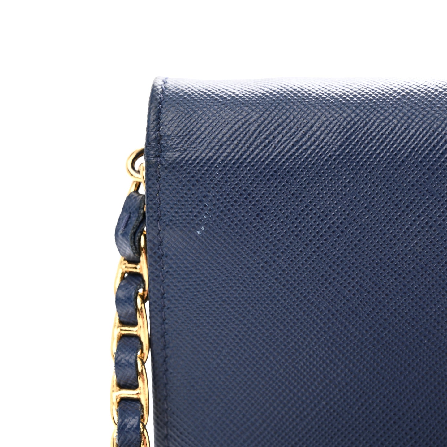 Saffiano Metal Oro Chain Wallet Bleuette