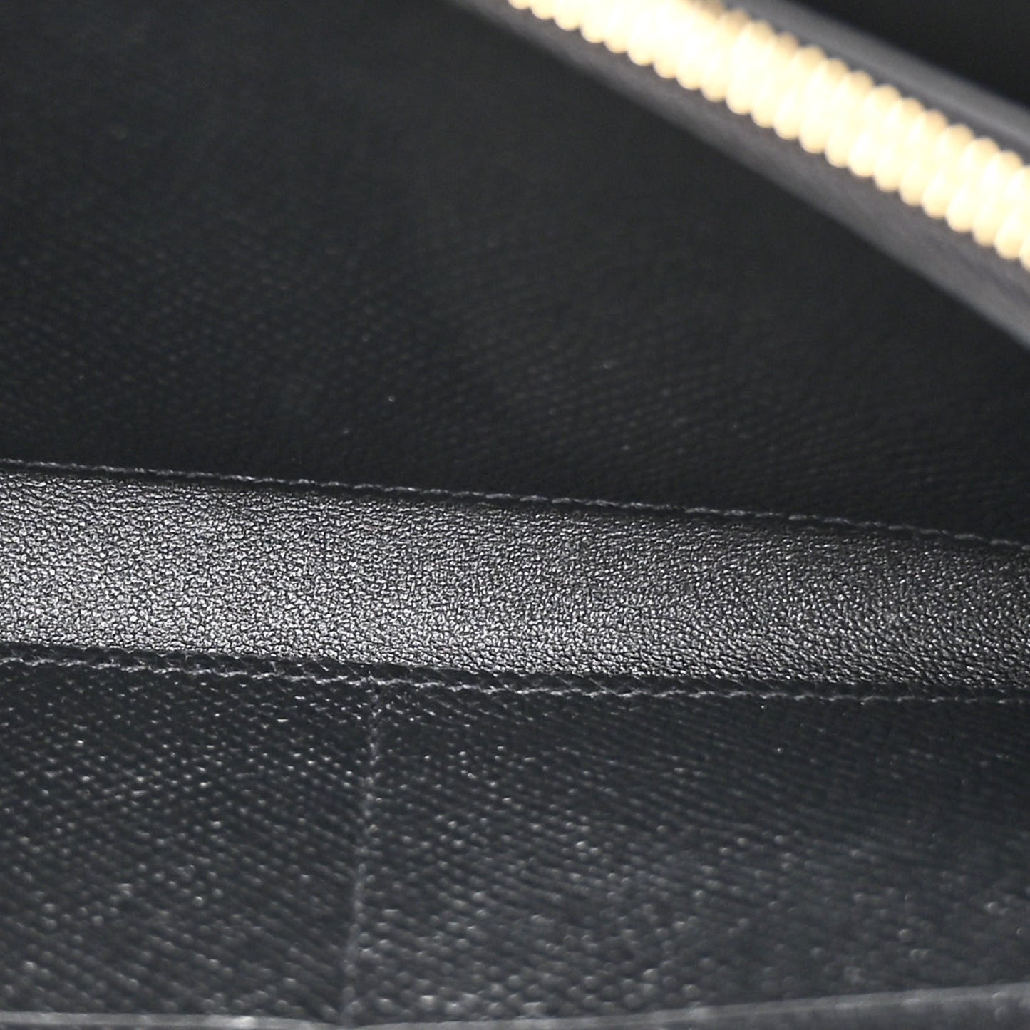 Epsom Constance Wallet To Go Black