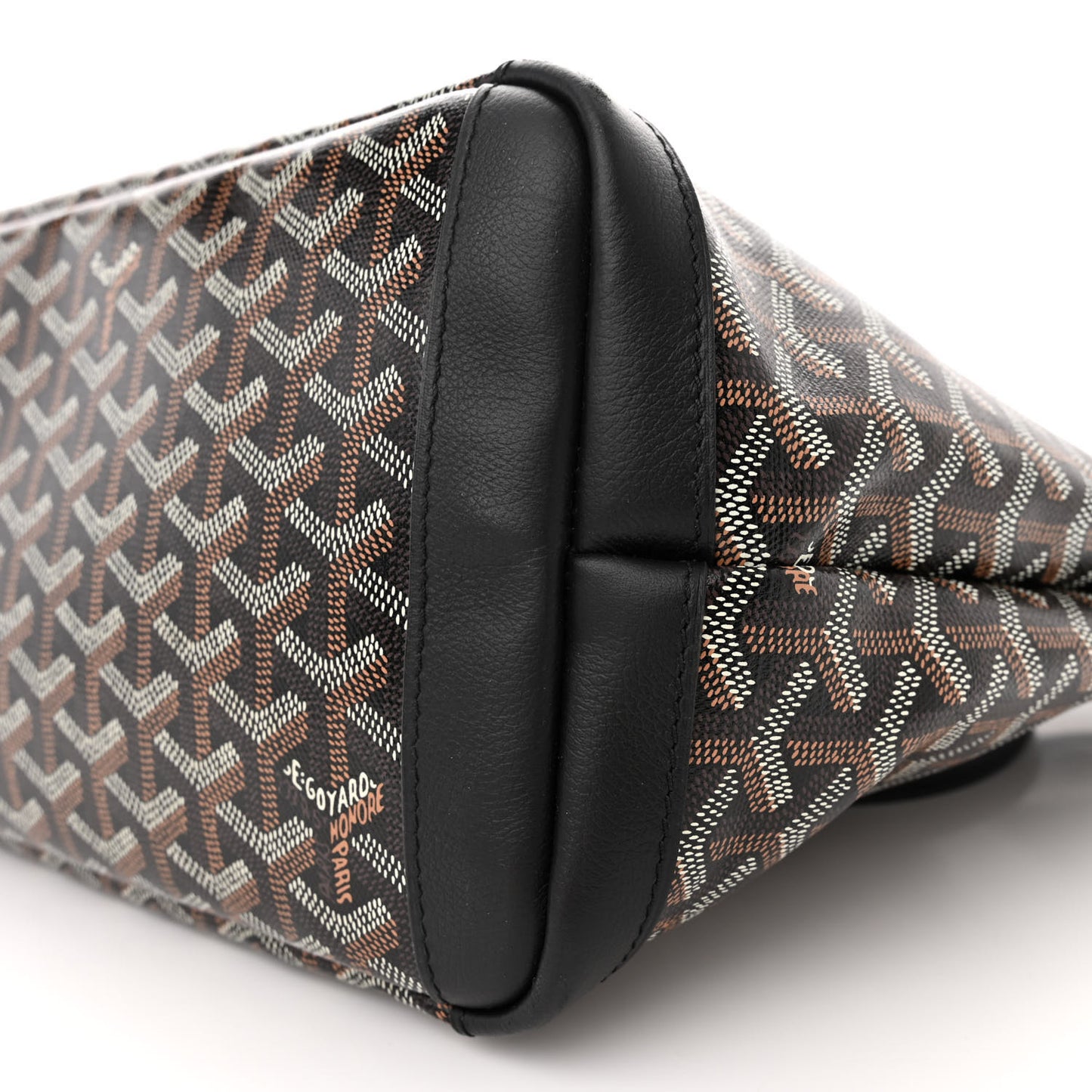 Goyardine Artois MM Black