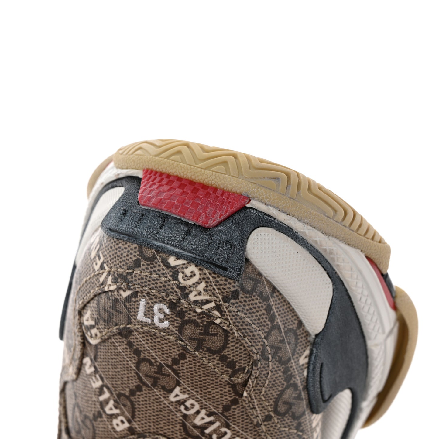 X GUCCI GG Supreme Monogram Allover Logo Womens Triple S Sneakers 37 Beige Ebony Mystic White