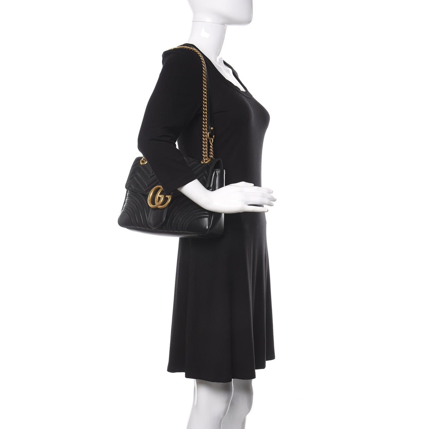Calfskin Matelasse Medium GG Marmont Shoulder Bag Black