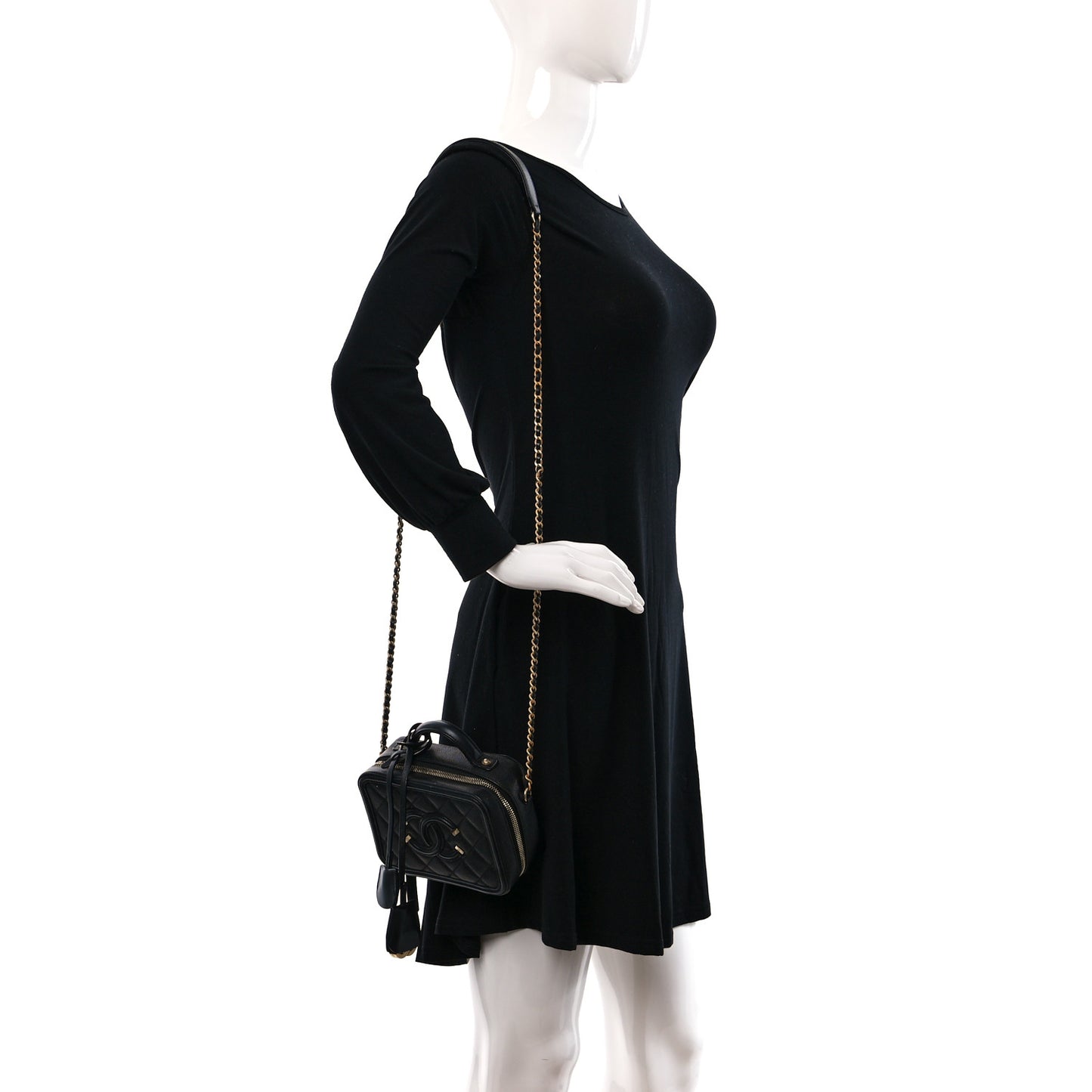 Caviar Quilted Small CC Filigree Vanity Case Black