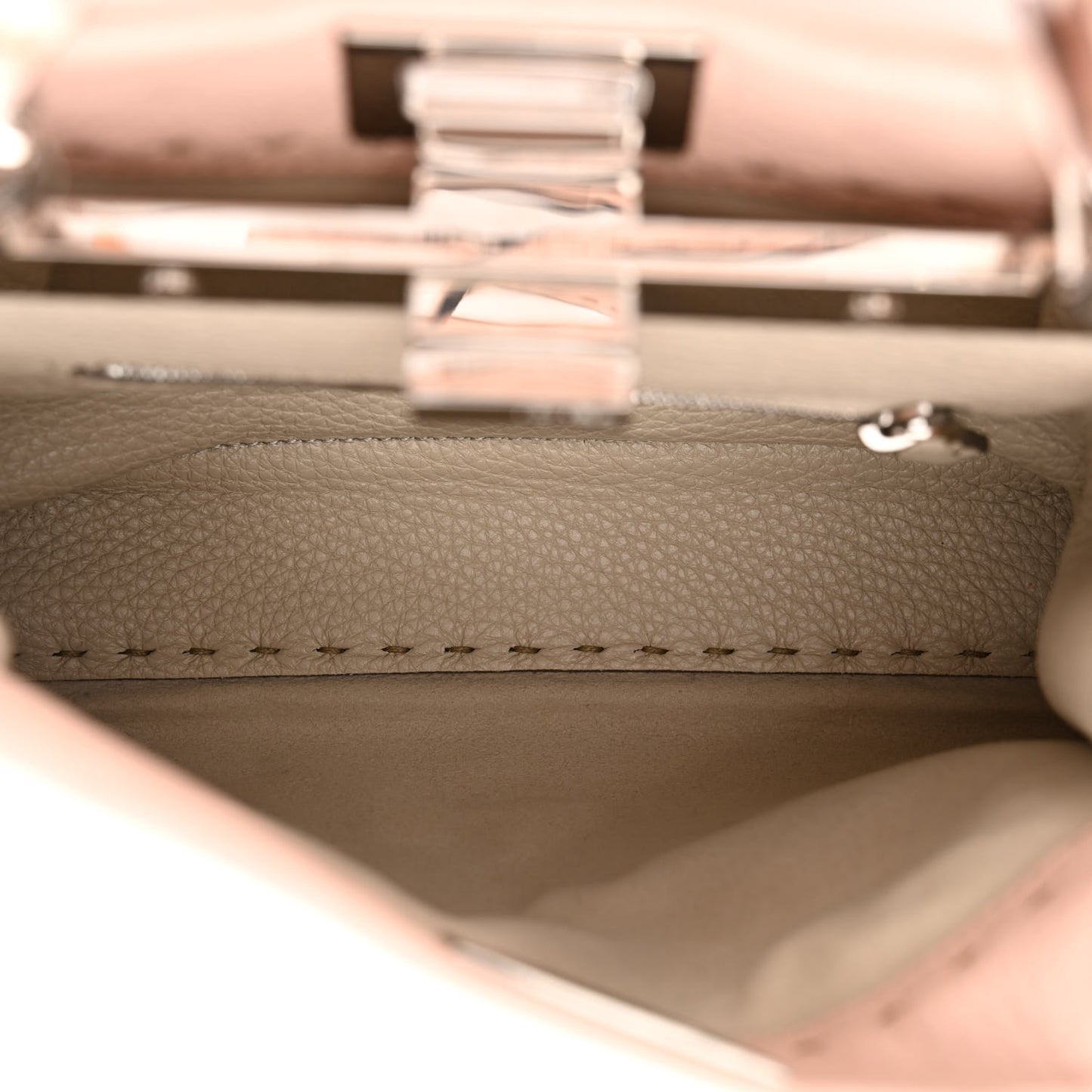 Cuoio Romano Selleria Bi-Color Mini Peekaboo Iconic Satchel Cipria Latte