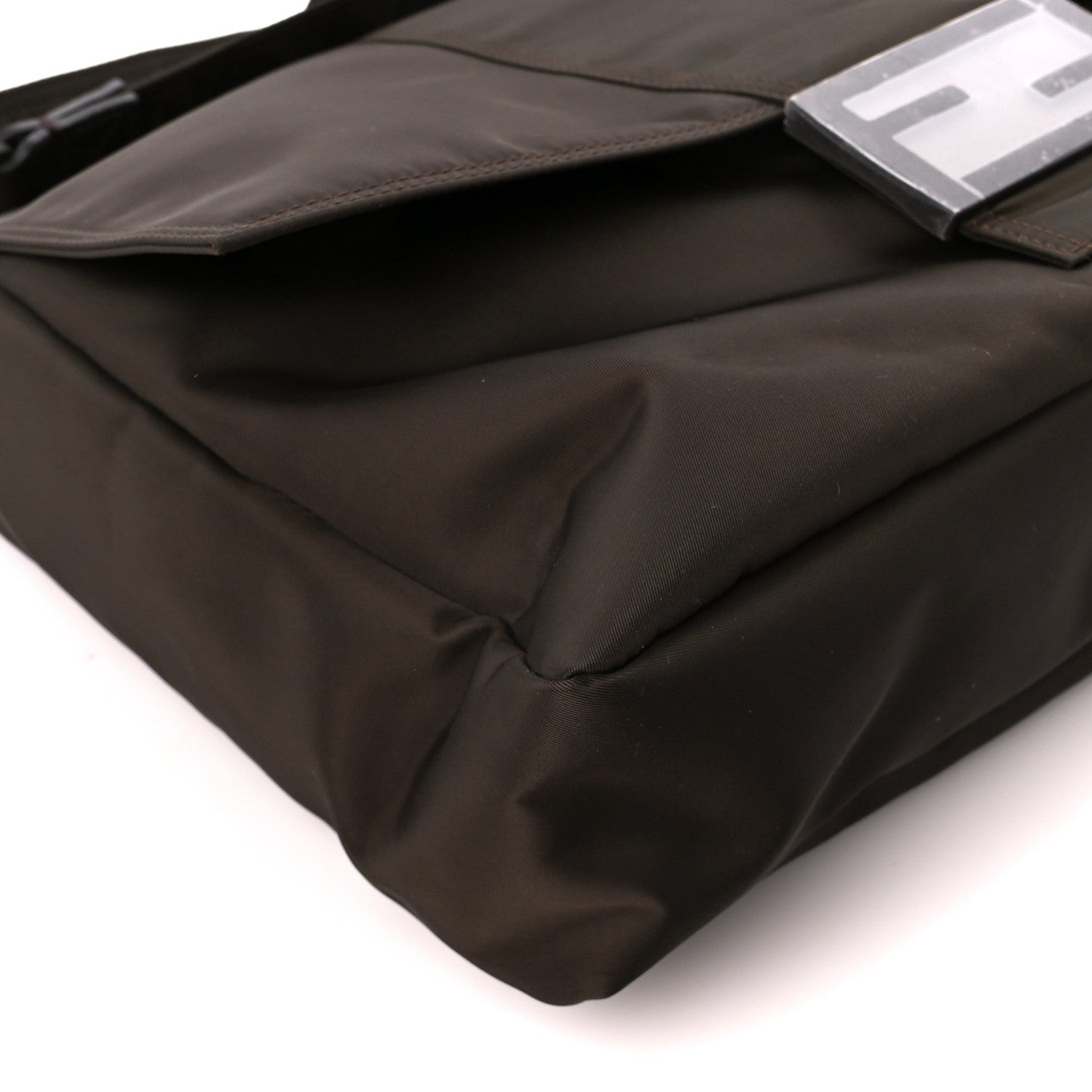 Fendi Econyl Nylon Cuoio Romano Monochrome Large Baguette Messenger Bag Ebano 11 of 12