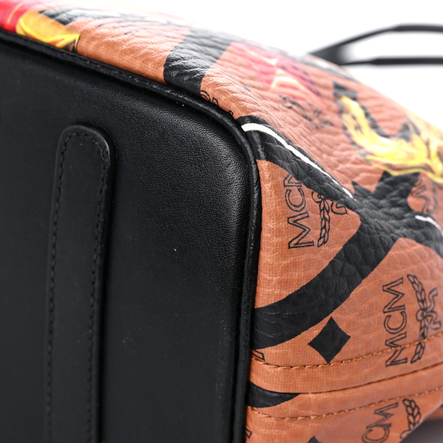 Visetos Calfskin Motif Rombi Lion Printed Reversible Shopper Tote Cognac