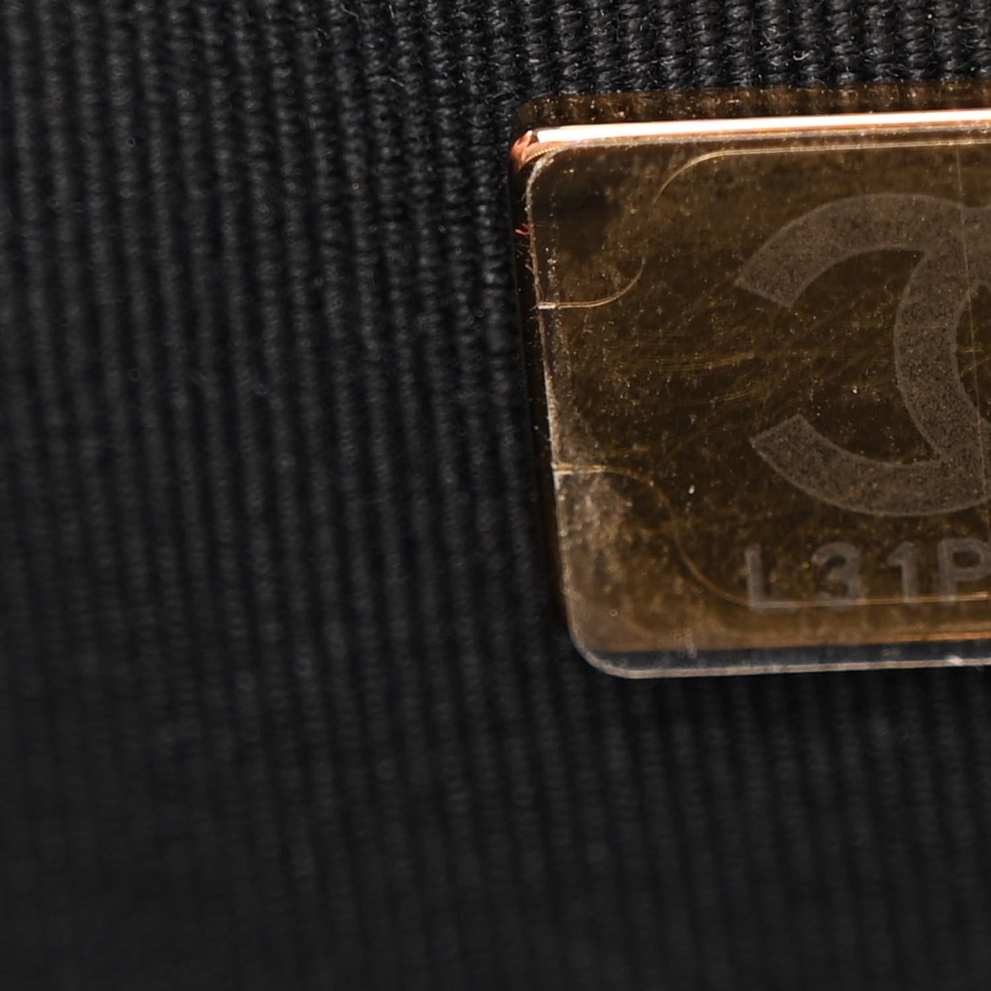 Lambskin Enamel Quilted Waist Bag Black