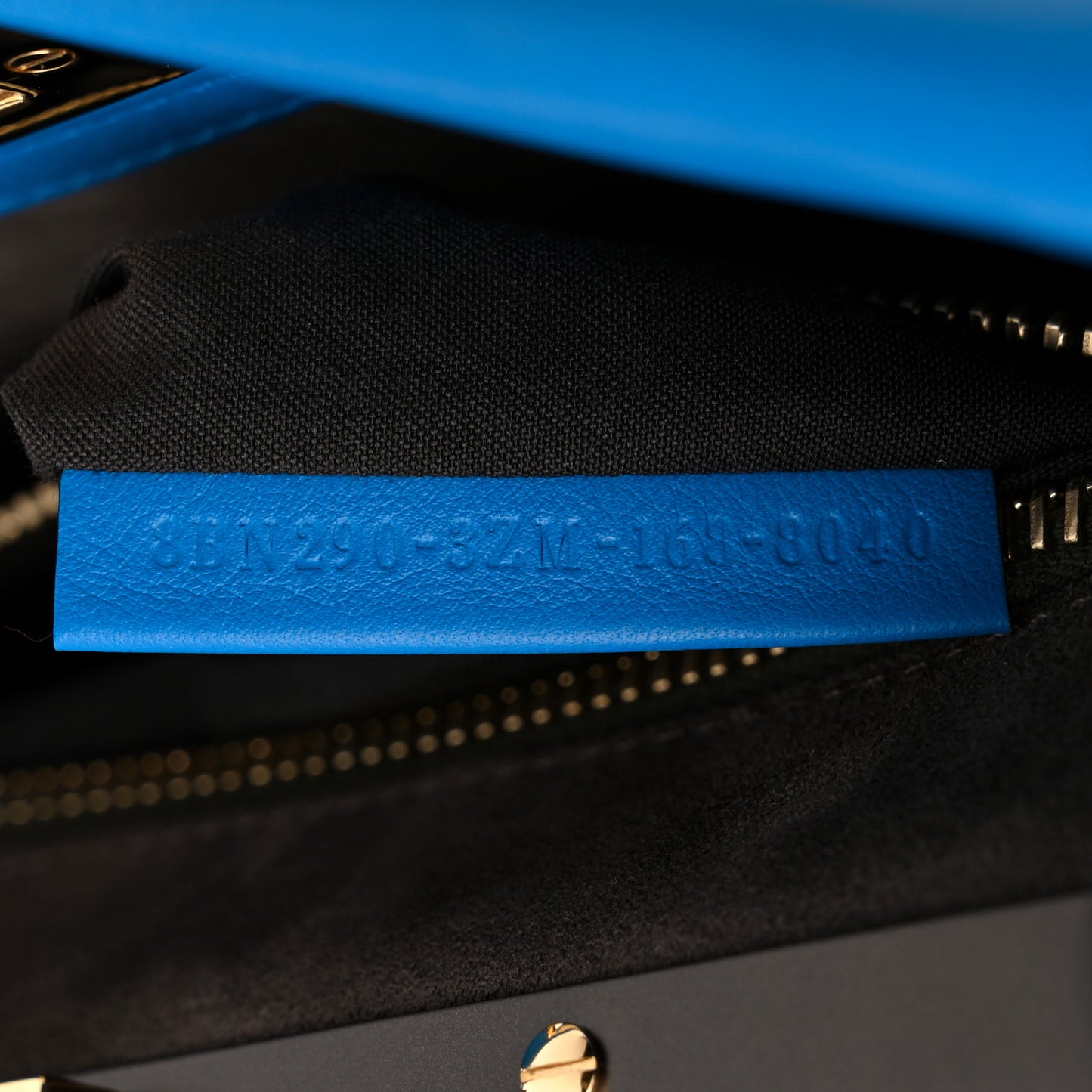 Vitello Seta Medium Peekaboo Iconic Satchel Blue Royal