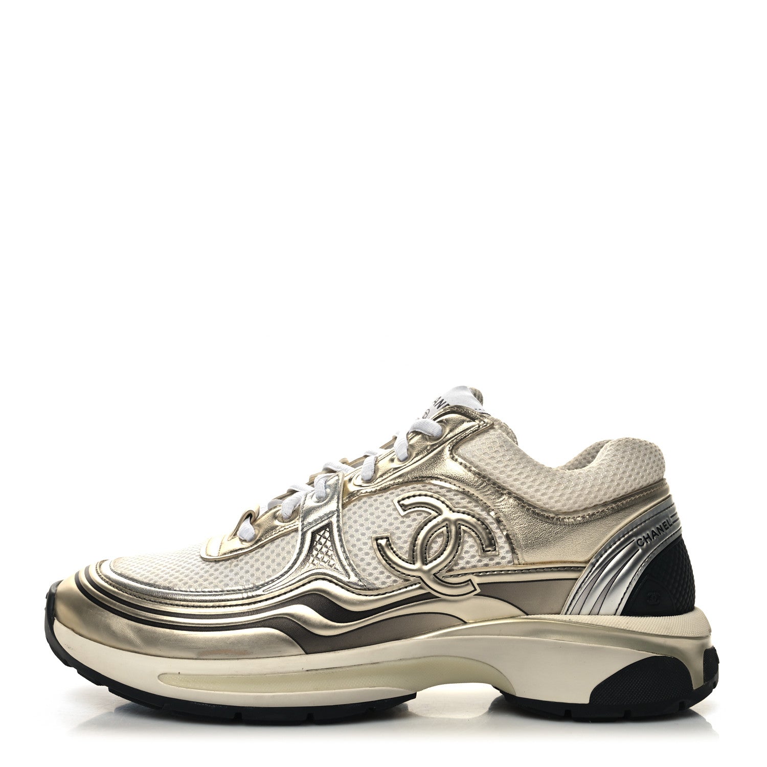 CHANEL スニーカー ホワイト ゴールド Chanel Fabric Laminated Calfskin Stretch CC Sneakers 41 White Gold