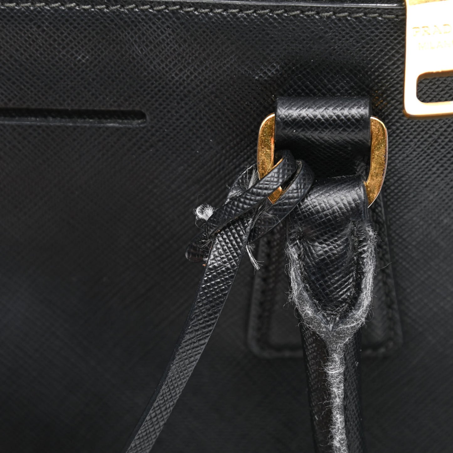 Saffiano Medium Galleria Double Zip Tote Black