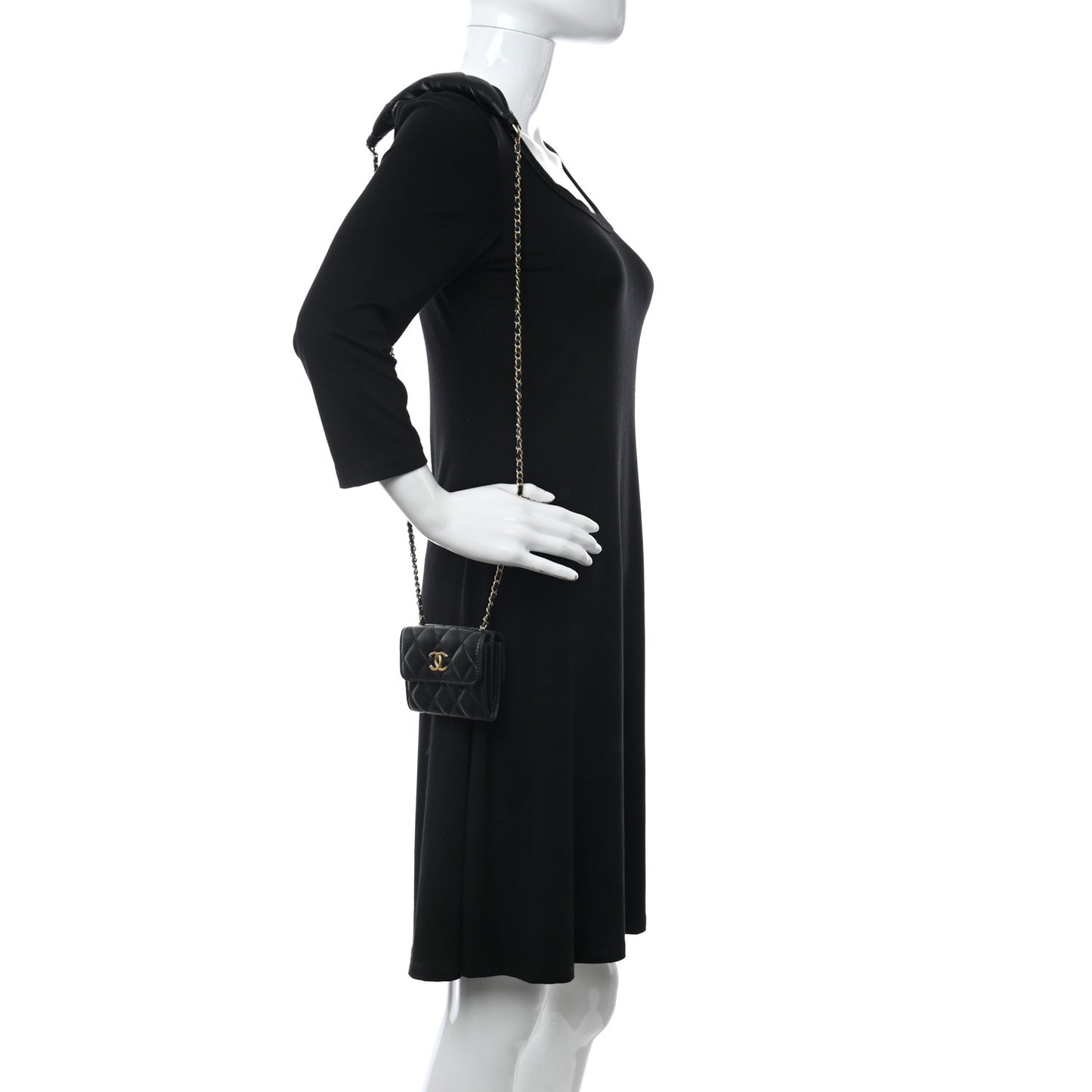 Lambskin Quilted Card Holder with Chain Black