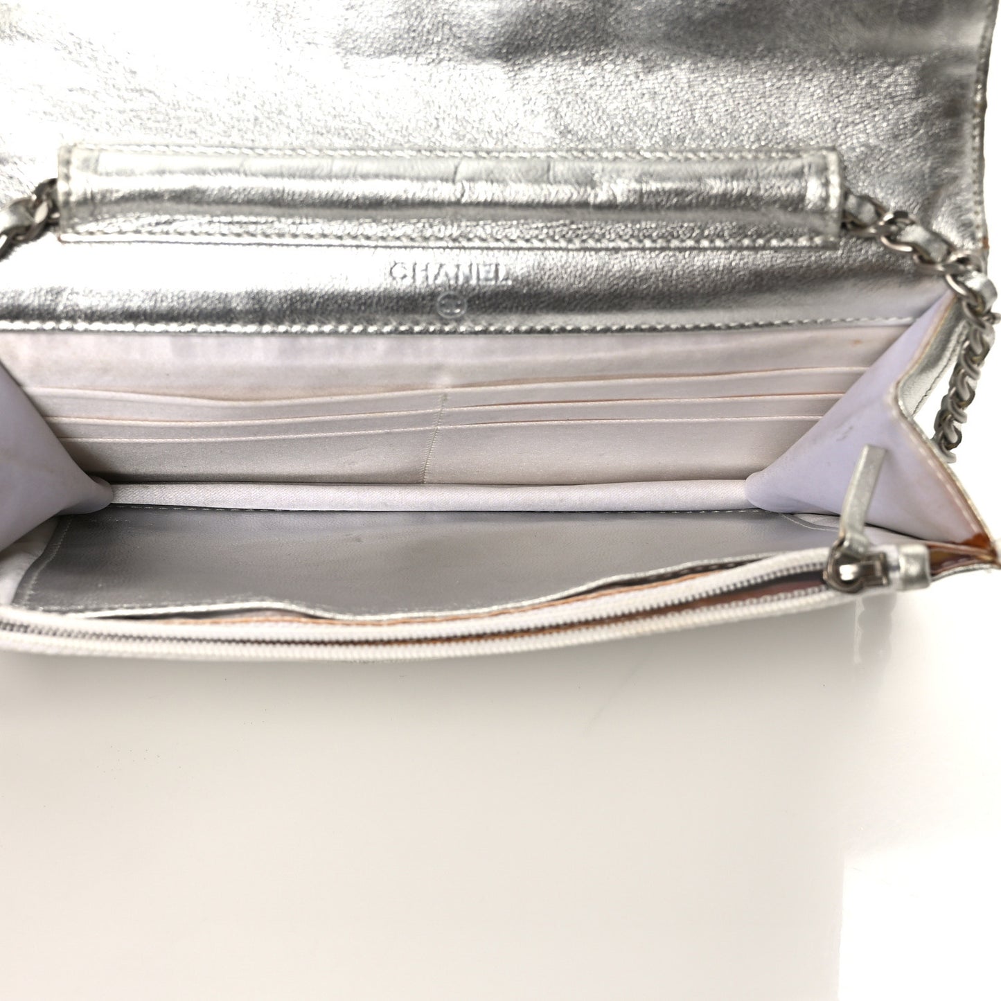 Nylon Travel Wallet On Chain WOC Metallic Silver