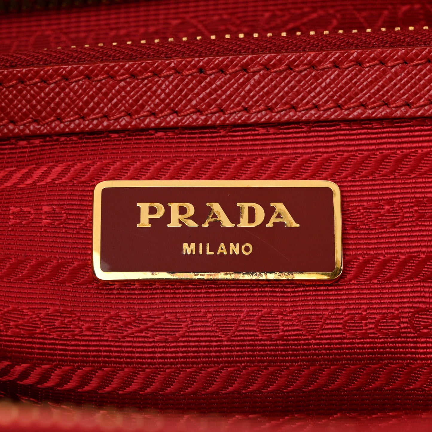 Saffiano Lux Large Galleria Double Zip Tote Fuoco