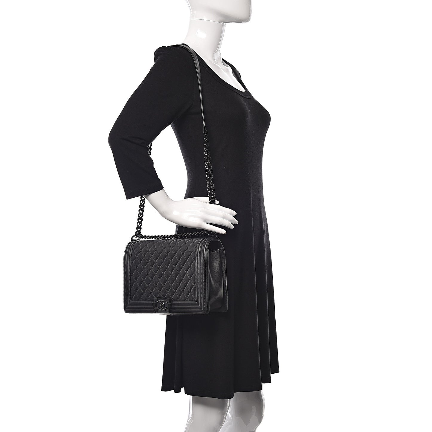 Caviar Quilted New Medium Boy Flap So Black