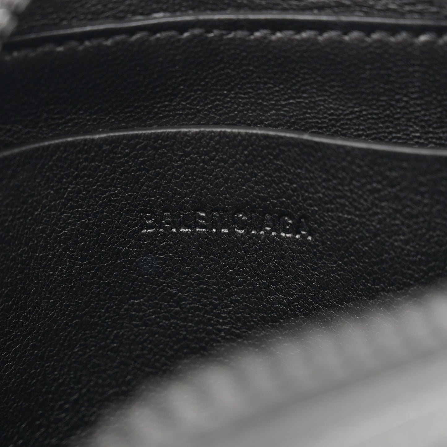 Grained Calfskin Embossed Car Camera Bag Black