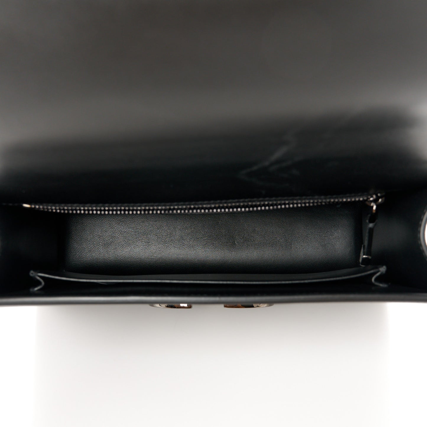 Smooth Calfskin 30 Montaigne Flap Bag Black