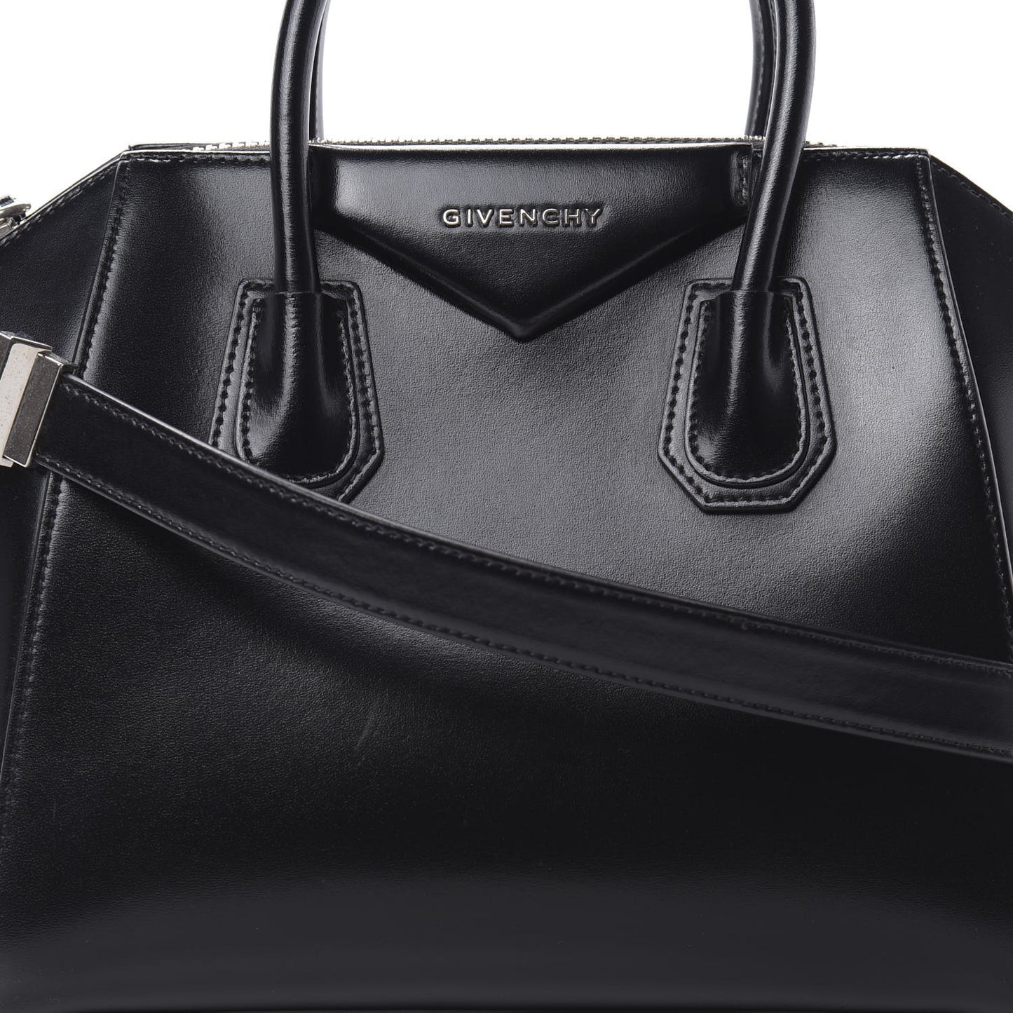 Shiny Lord Calfskin Small Antigona Black