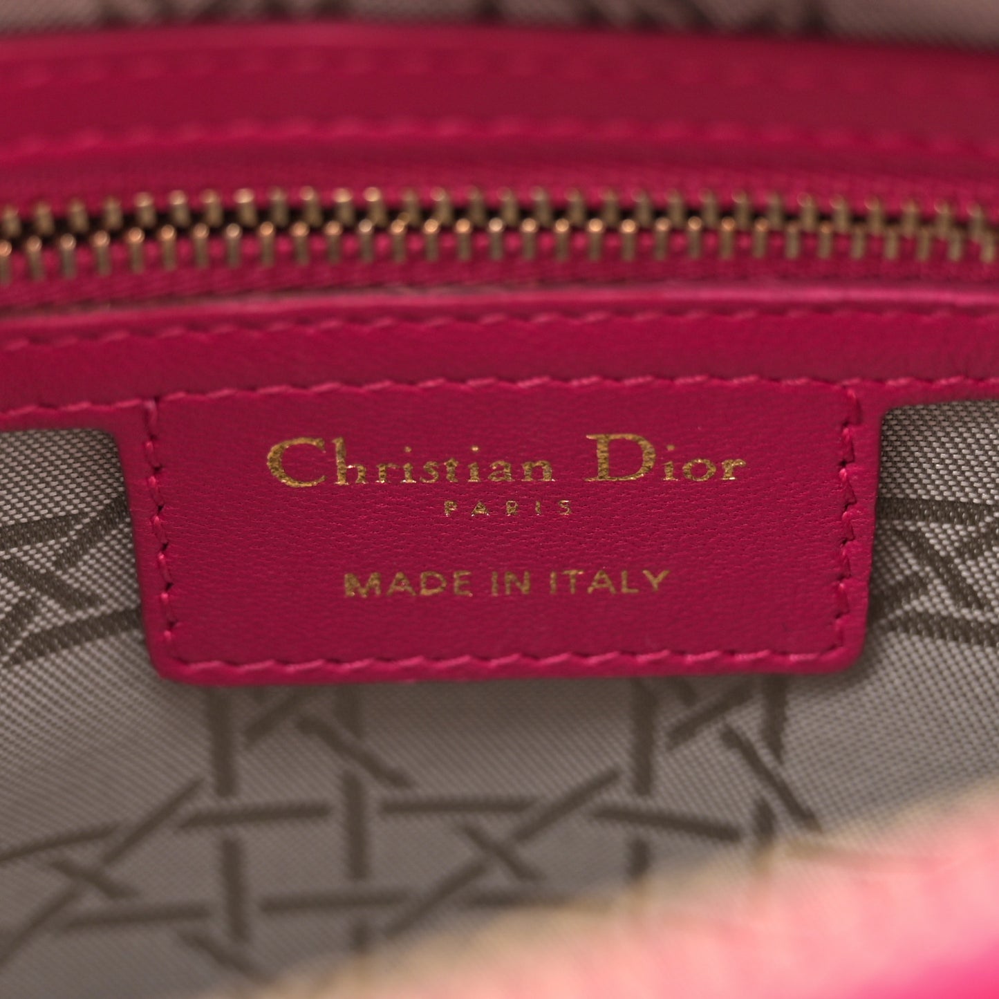 Lambskin Cannage Medium Lady Dior Fuchsia