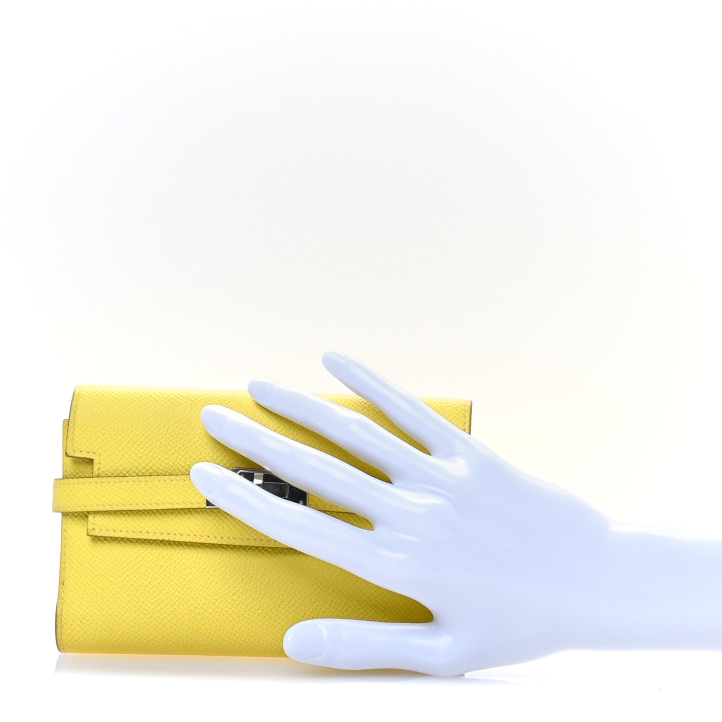 Epsom Medium Kelly Wallet Lime