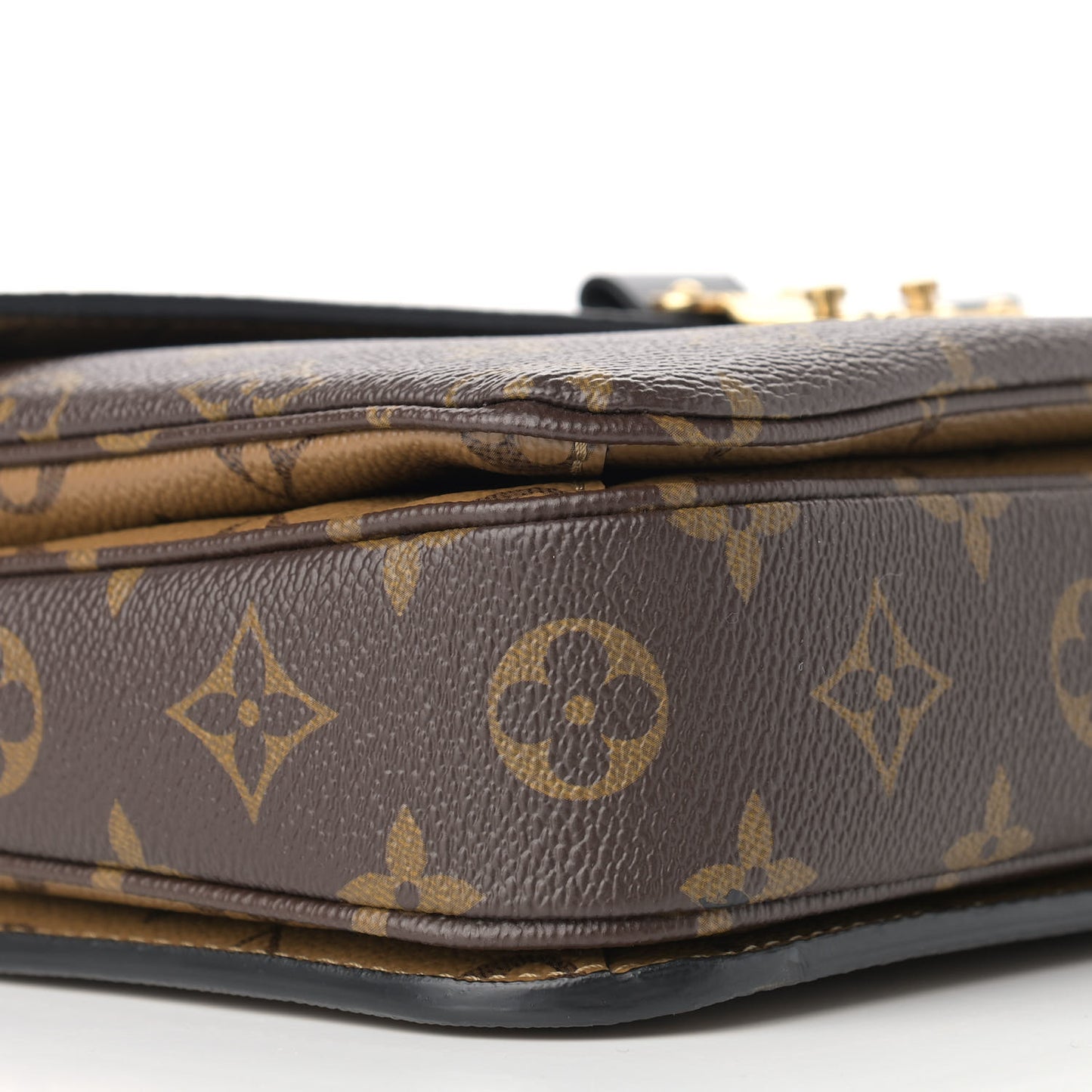 Reverse Monogram Pochette Metis