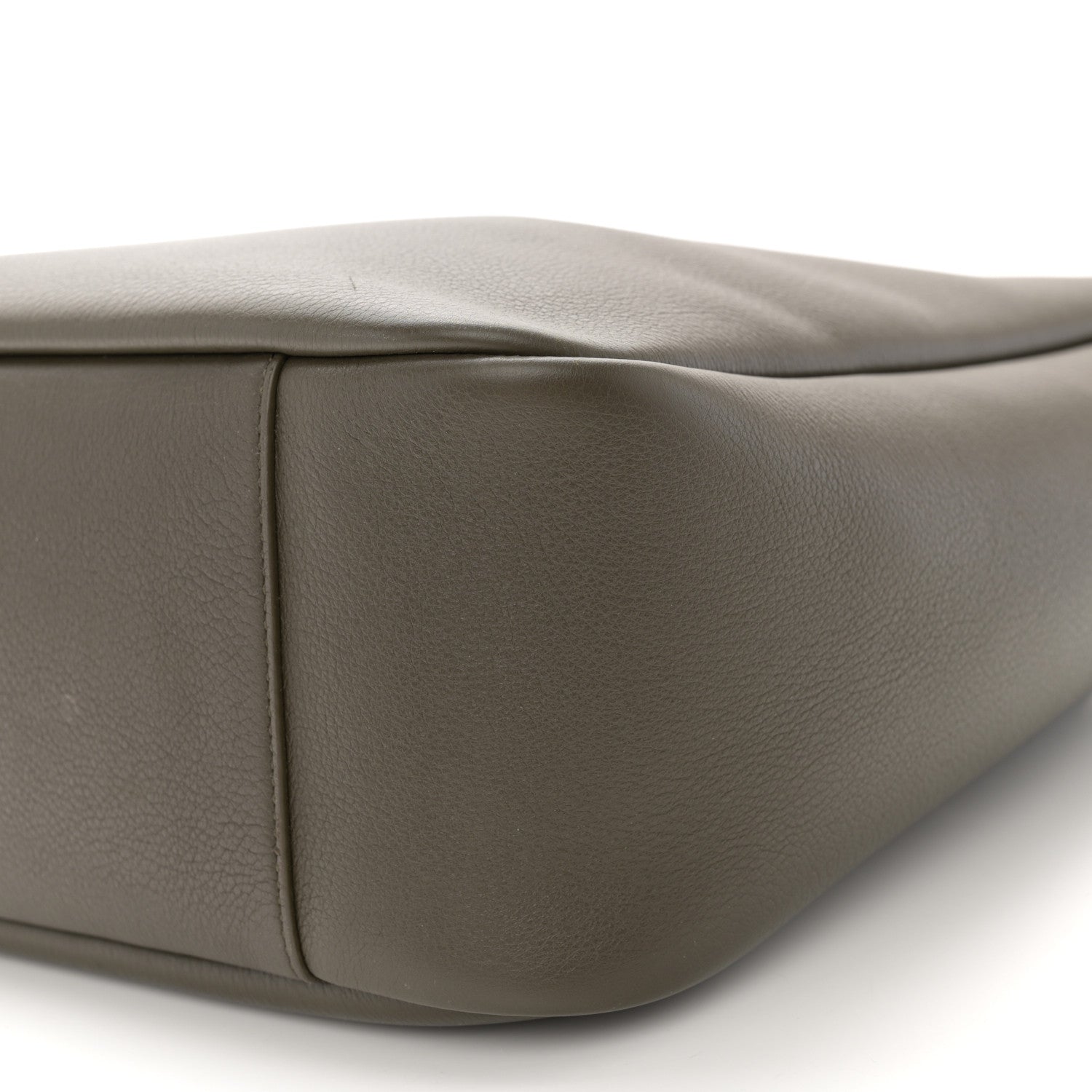 Saint Laurent Smooth Calfskin Large Le 5 A 7 Soft Hobo Light Musk 10 of 12