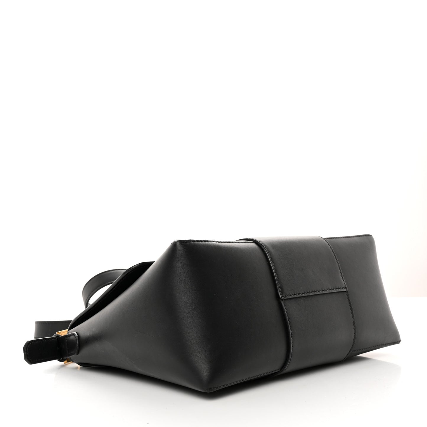 Vitello Barocco Virtus Shoulder Bag Black