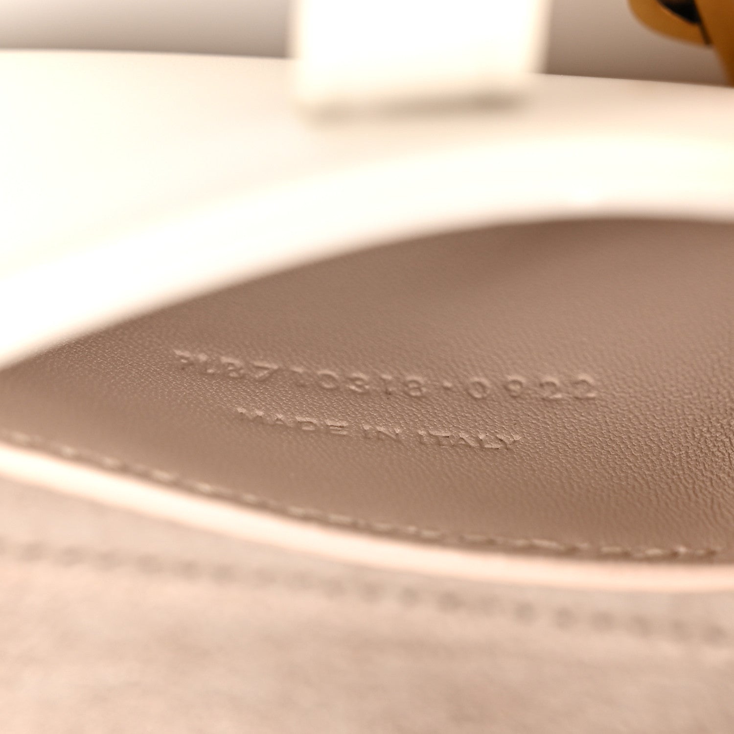 Saint Laurent Smooth Calfskin Le 5 A 7 Mini Hobo Crema Soft 7 of 10