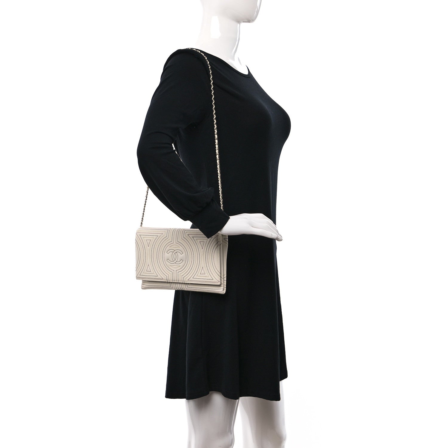 Chanel Calfskin Korean Garden Clutch With Chain White Multicolor 2 of 10