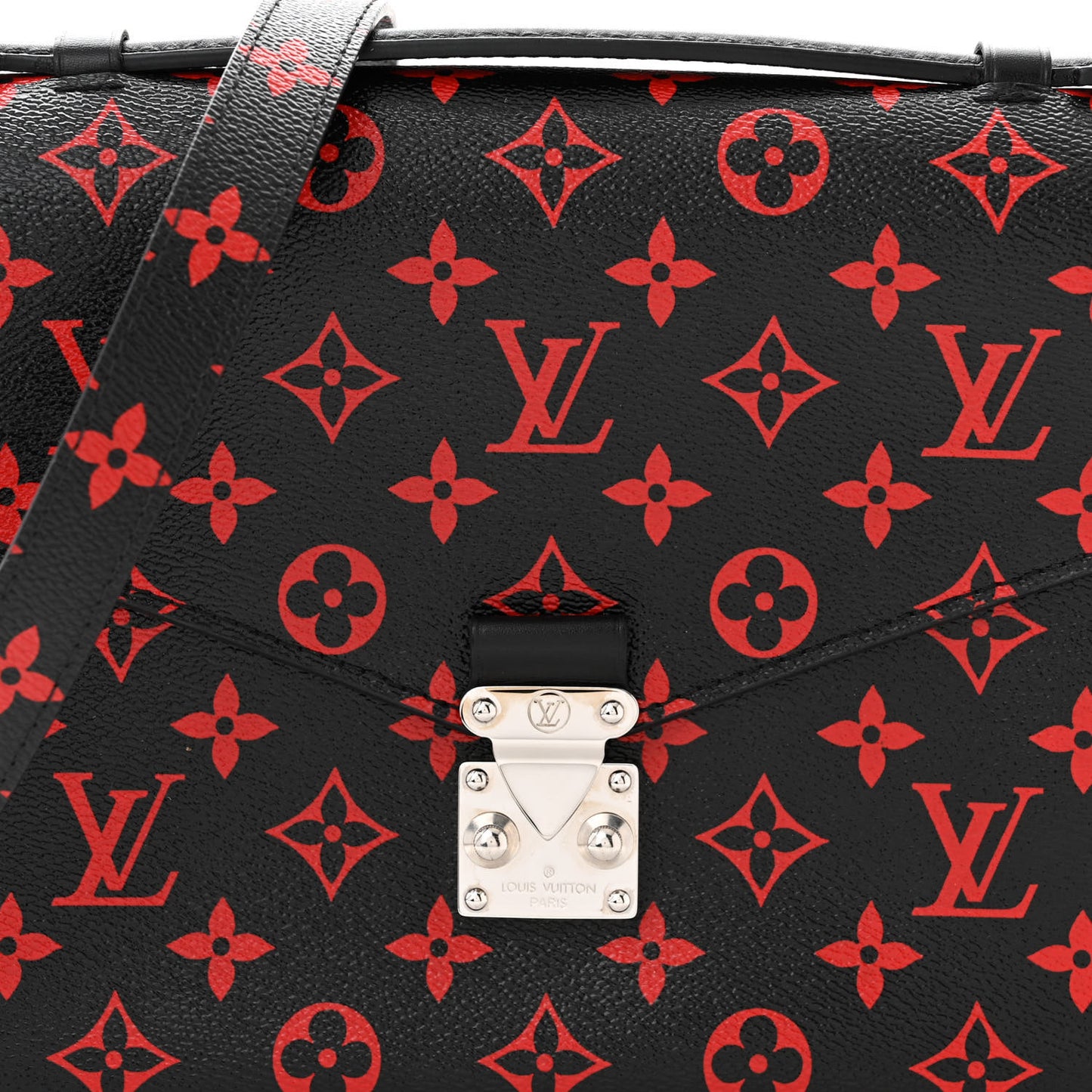 Monogram Infrarouge Pochette Metis