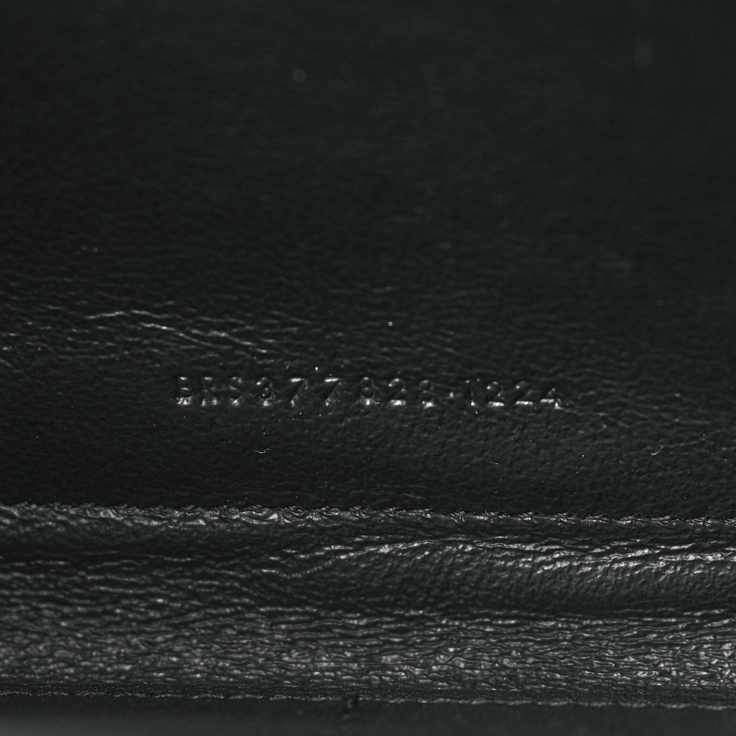 Grain De Poudre Matelasse Chevron Monogram Chain Wallet Black
