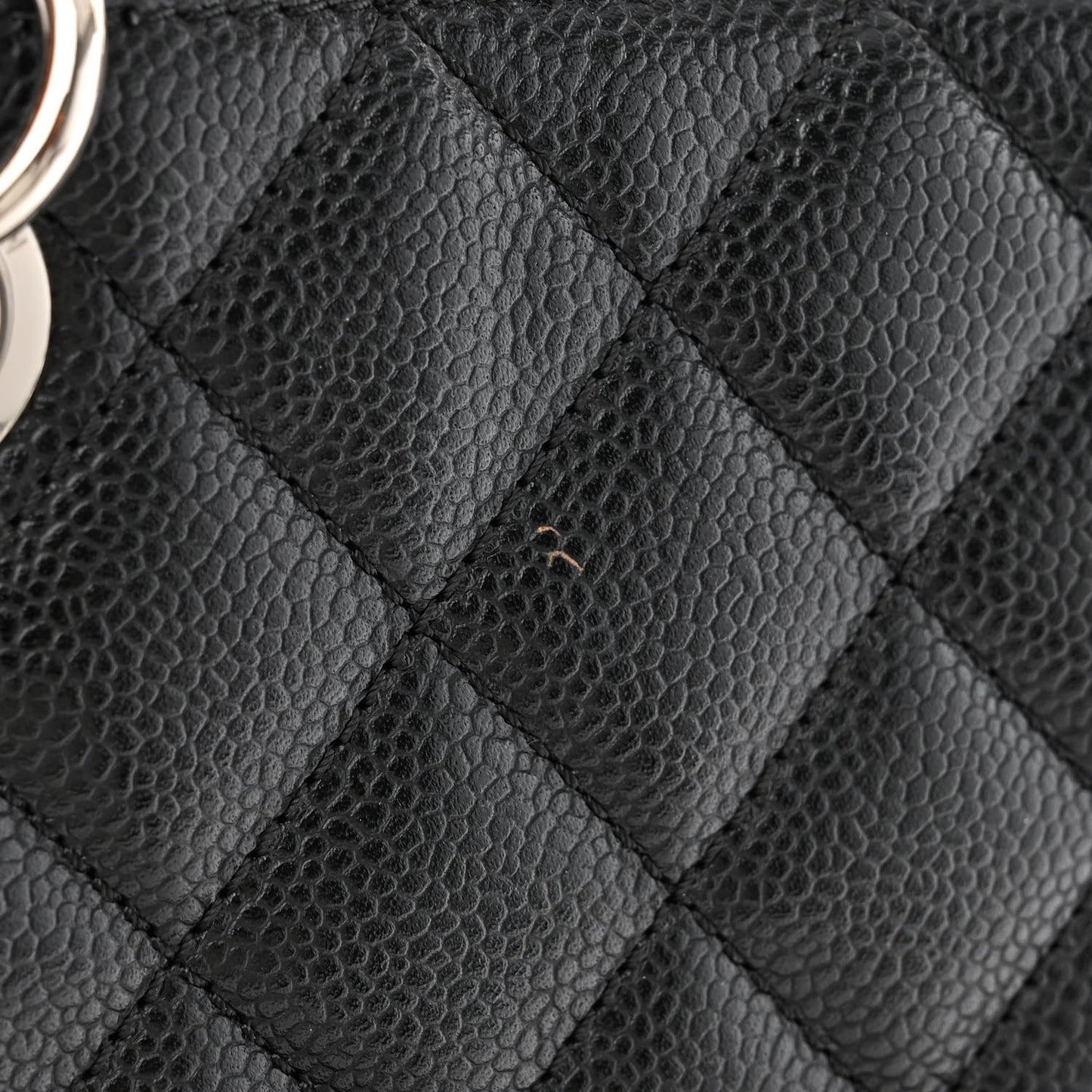 Caviar Quilted Petit Shopping Tote PST Black