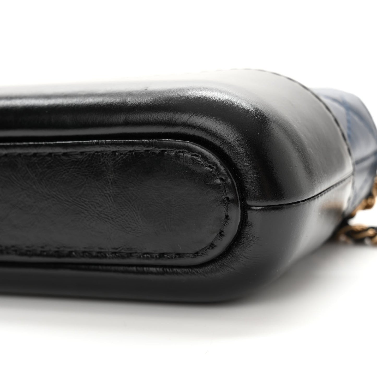 Aged Calfskin Quilted Small Gabrielle Clutch With Chain Navy Black