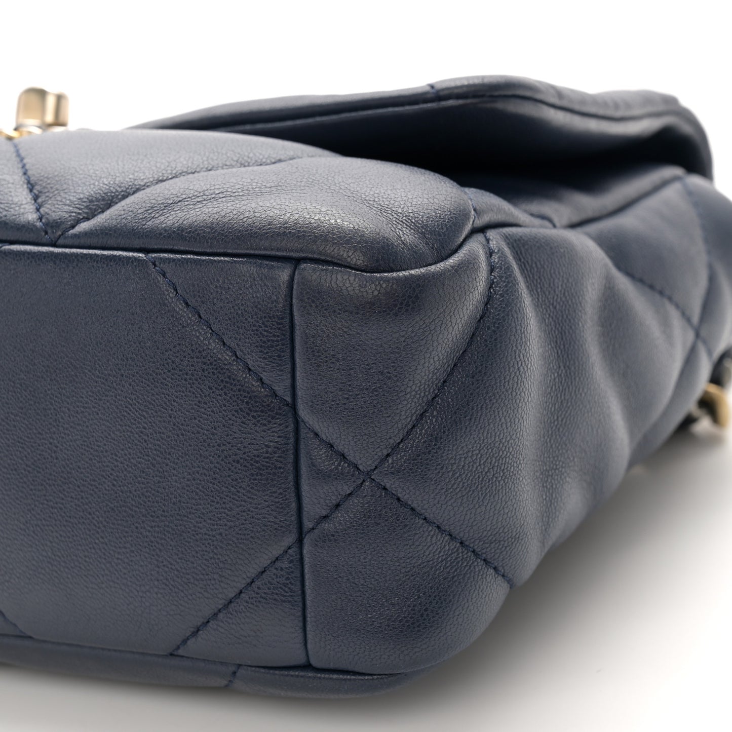 Lambskin Quilted Medium Chanel 19 Flap Navy Blue