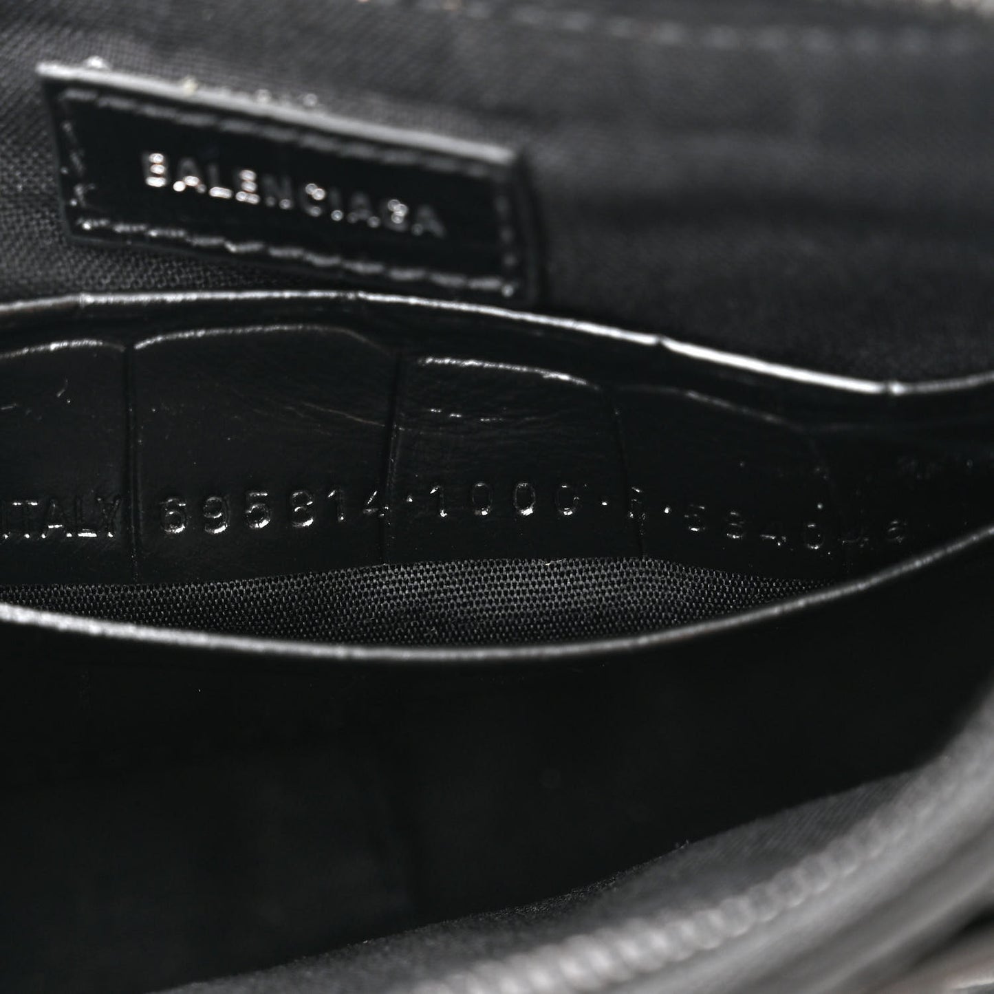 Extra Supple Calfskin Crystal Crocodile Embossed Le Cagole Mini Purse With Chain Black