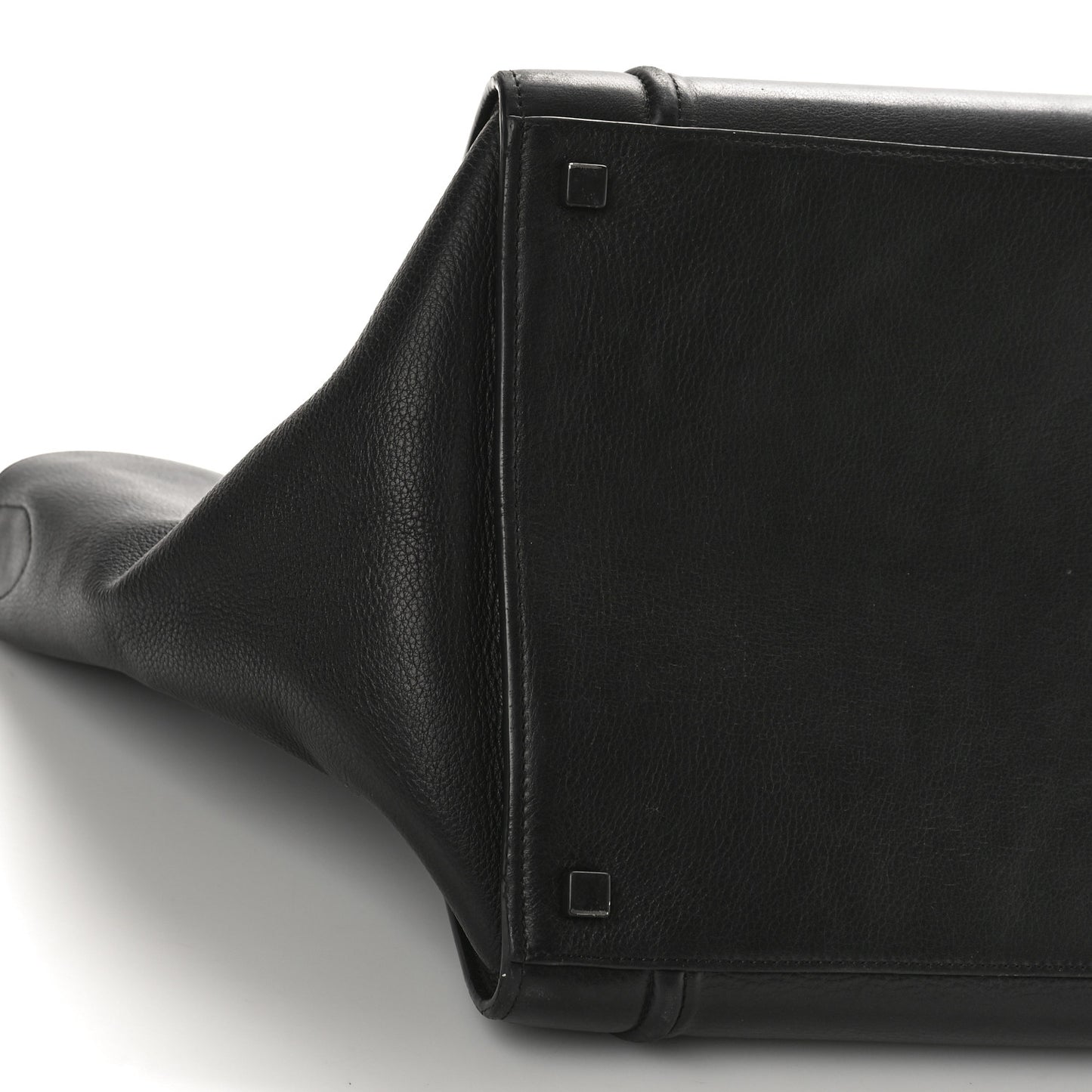 Supple Calfskin Medium Phantom Luggage Black