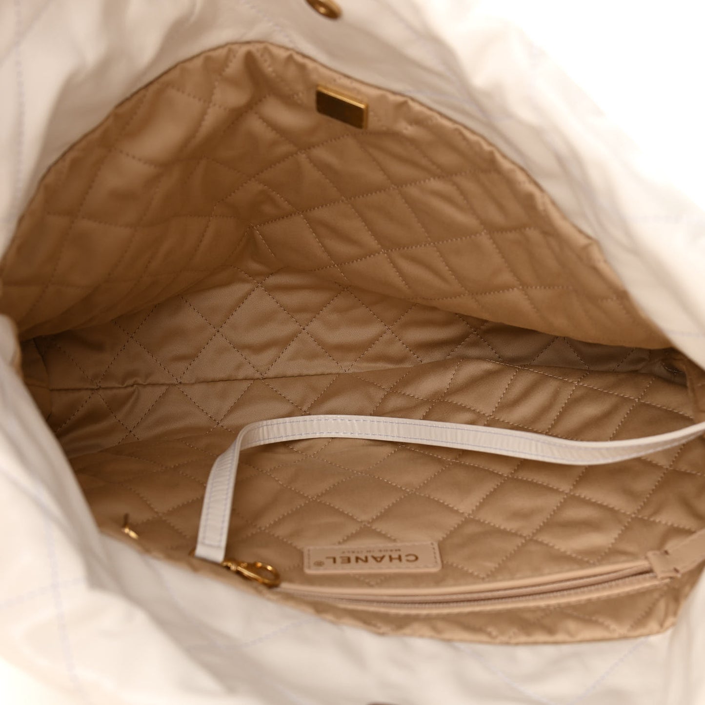 Shiny Calfskin Quilted Small Chanel 22 White