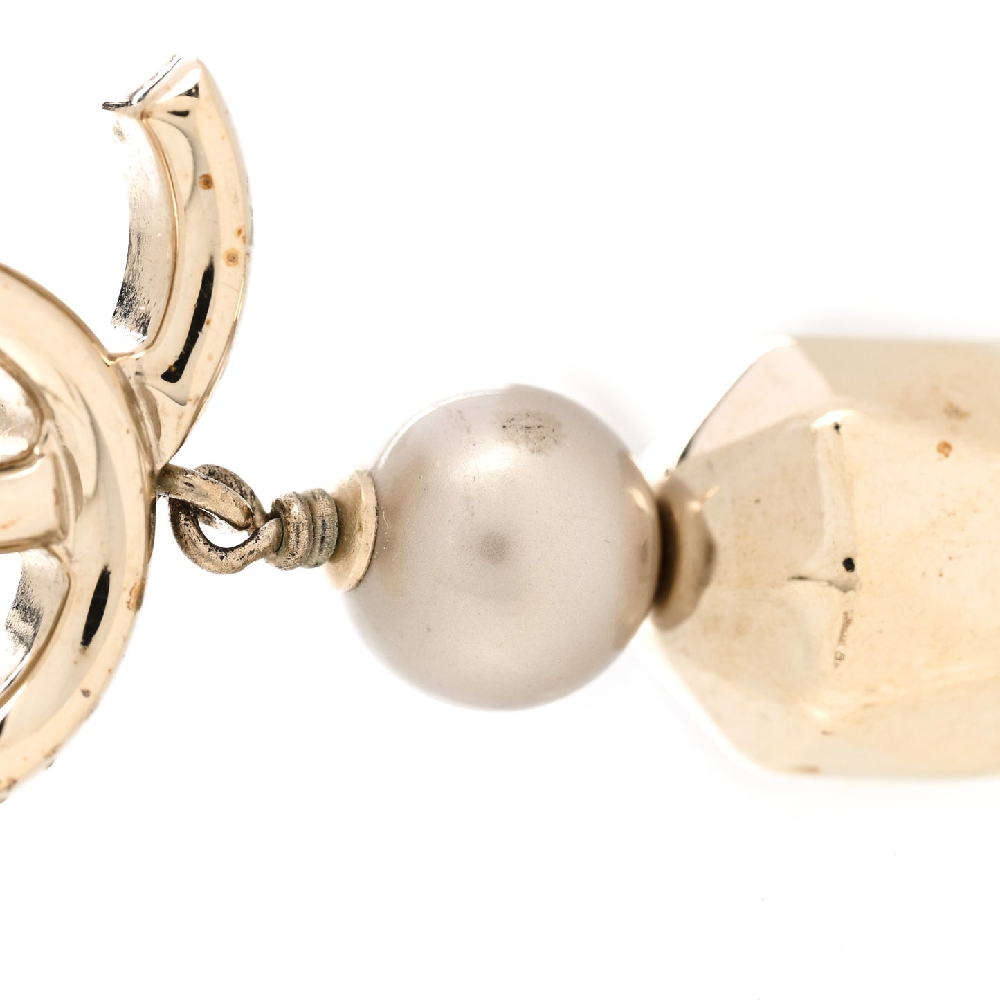 Metal Bead Pearl CC Drop Earrings Golden Pearly White