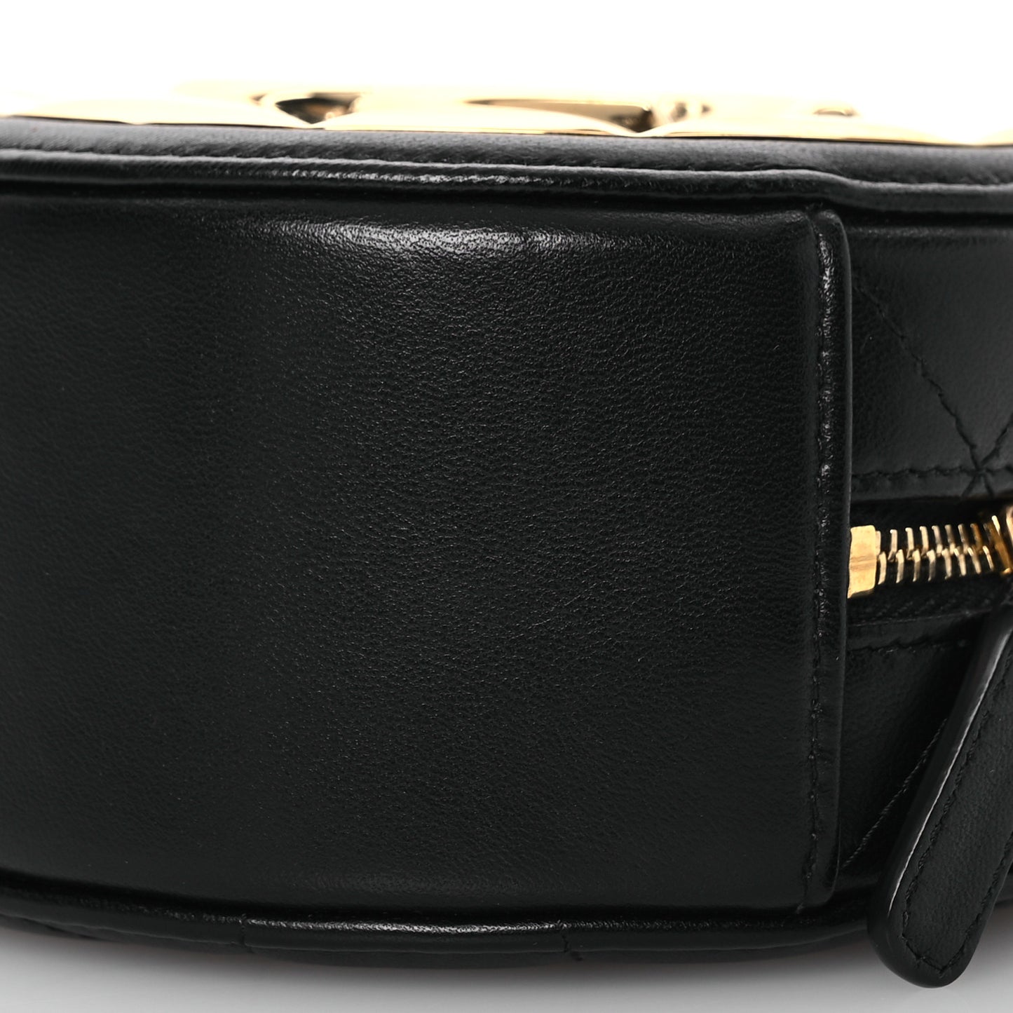 Lambskin Quilted Golden Plate Round Clutch With Chain Black
