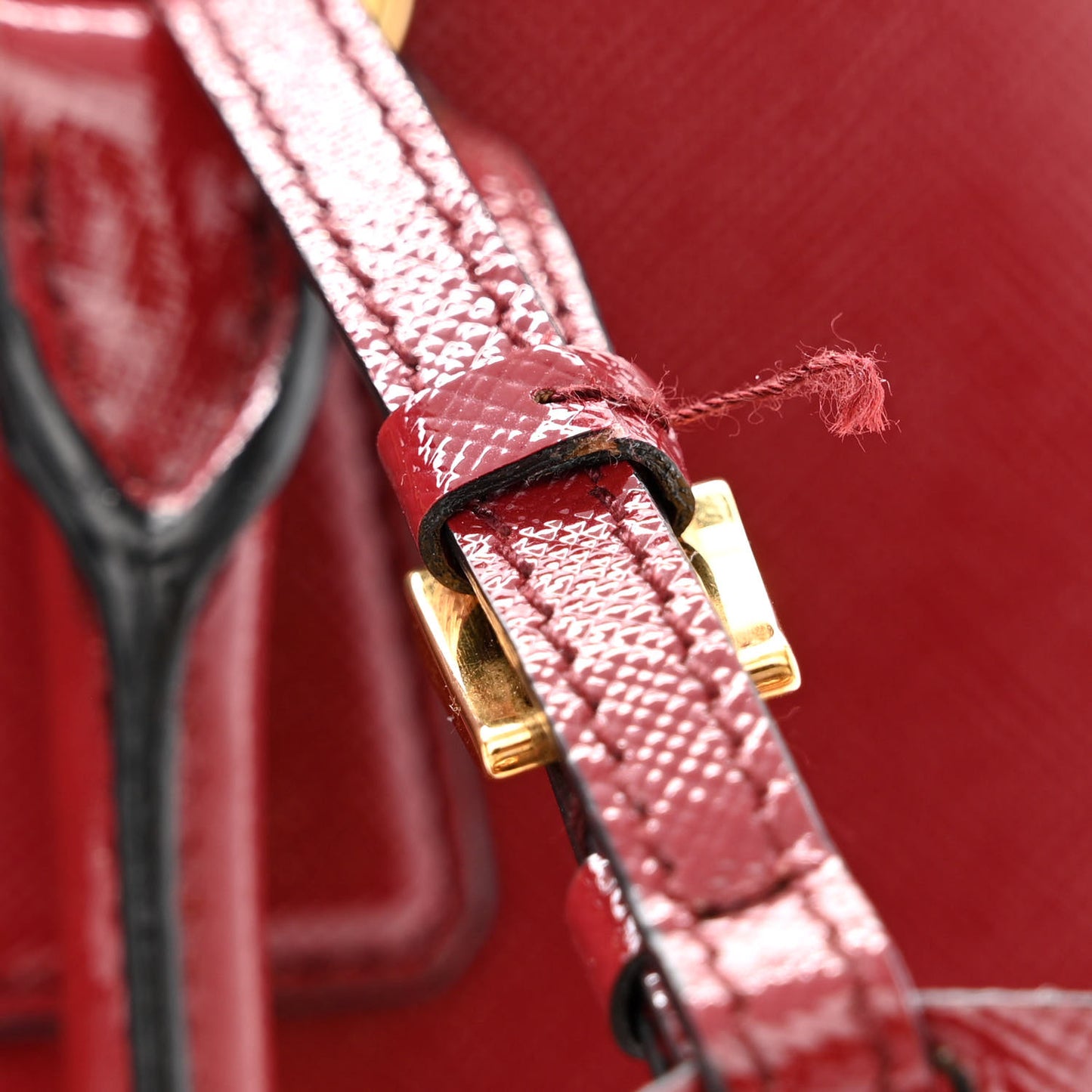 Saffiano Vernice Medium Open Promenade Tote Rosso