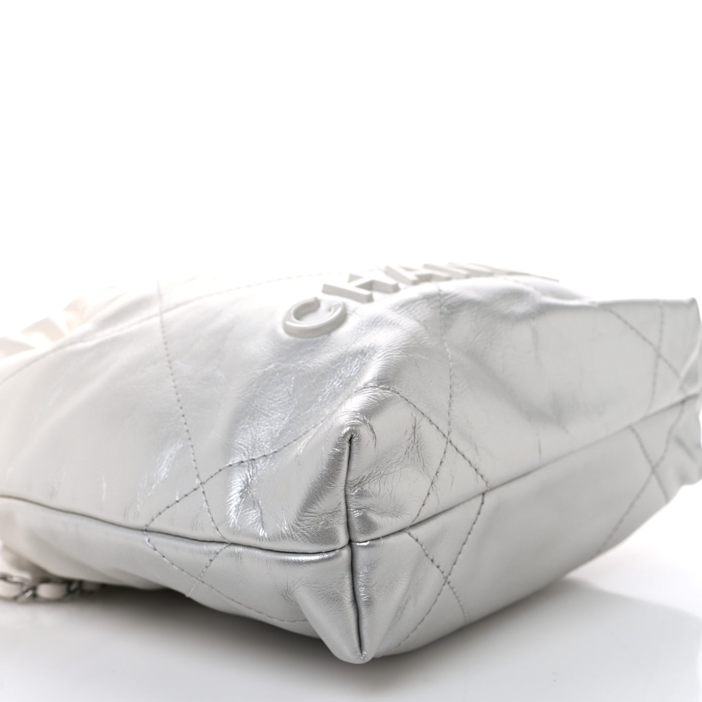 Metallic Shaded Calfskin Quilted Mini Chanel 22 White Silver