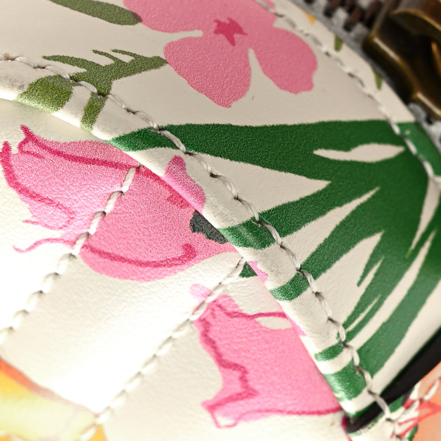 X KEN SCOTT Calfskin Matelasse Floral Print Small GG Marmont Chain Shoulder Bag Ivory Pink