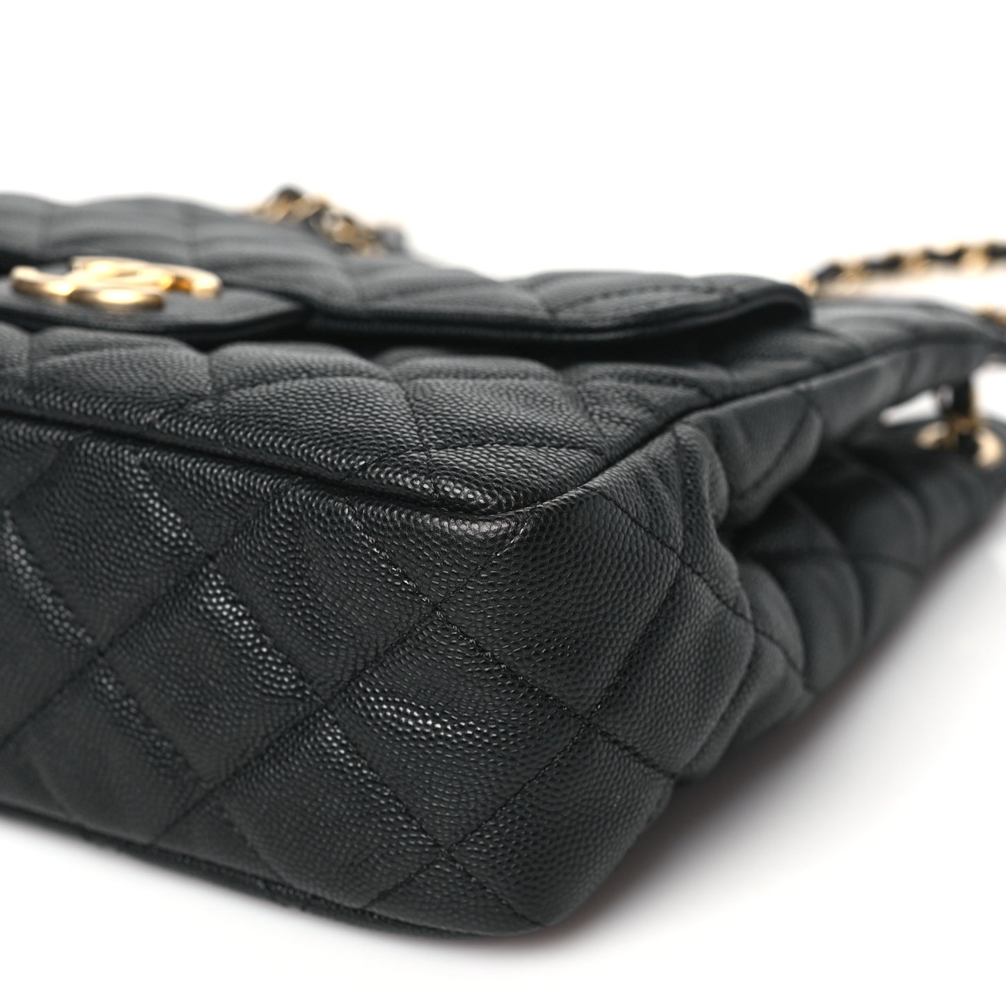 Caviar Quilted Wavy CC Hobo Black
