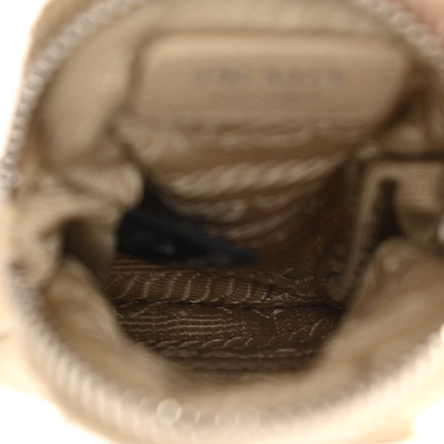 Nylon Re-Edition 2005 Shoulder Bag Cammeo