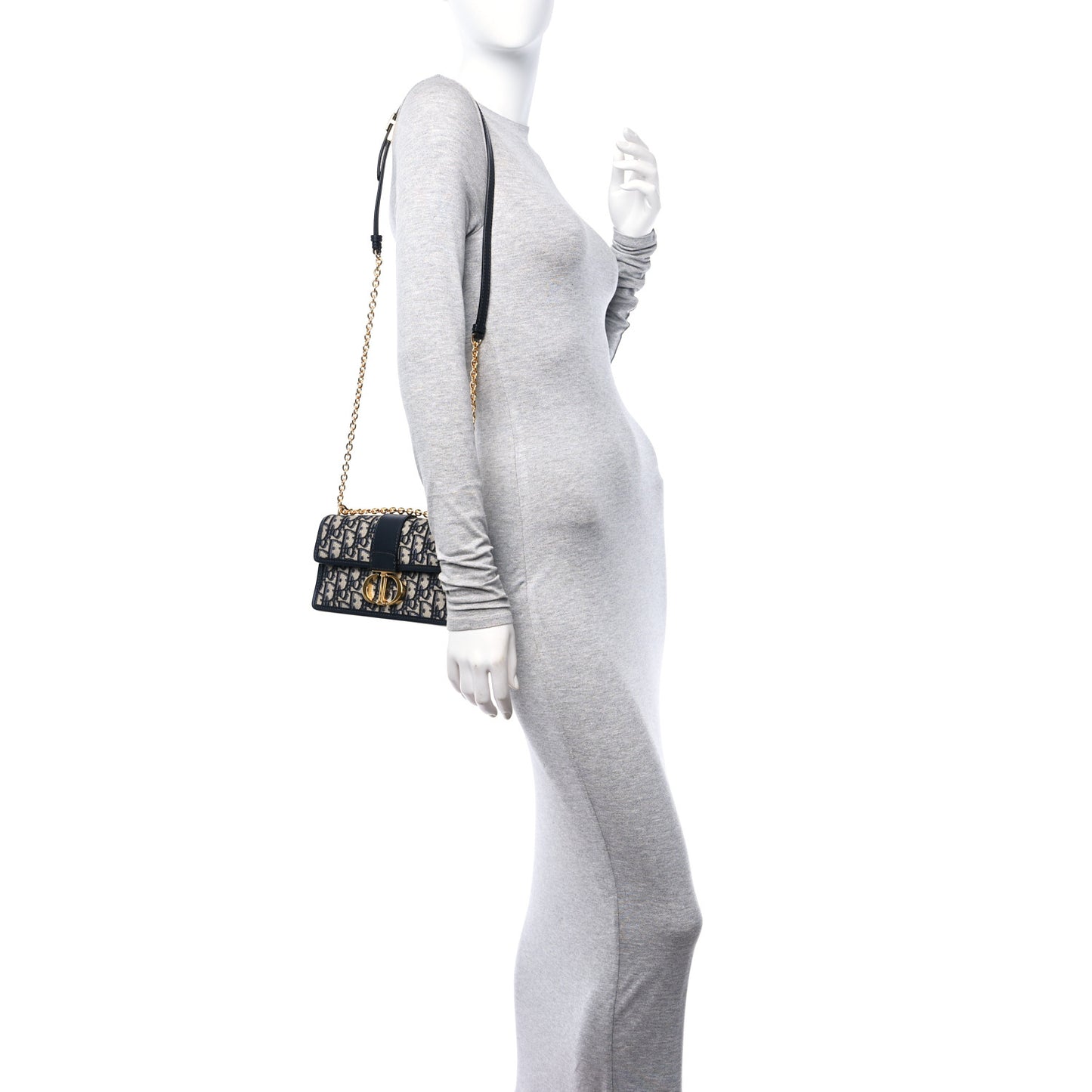 Oblique 30 Montaigne East West Chain Flap Bag Blue