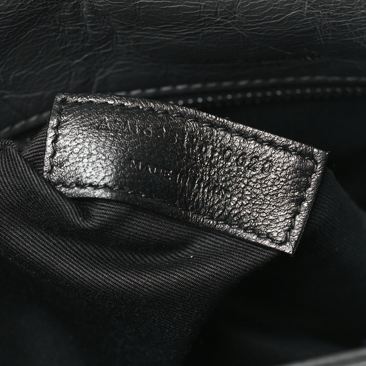 Saint Laurent Crinkled Calfskin Matelasse Monogram Medium Niki Chain Satchel Storm 8 of 10