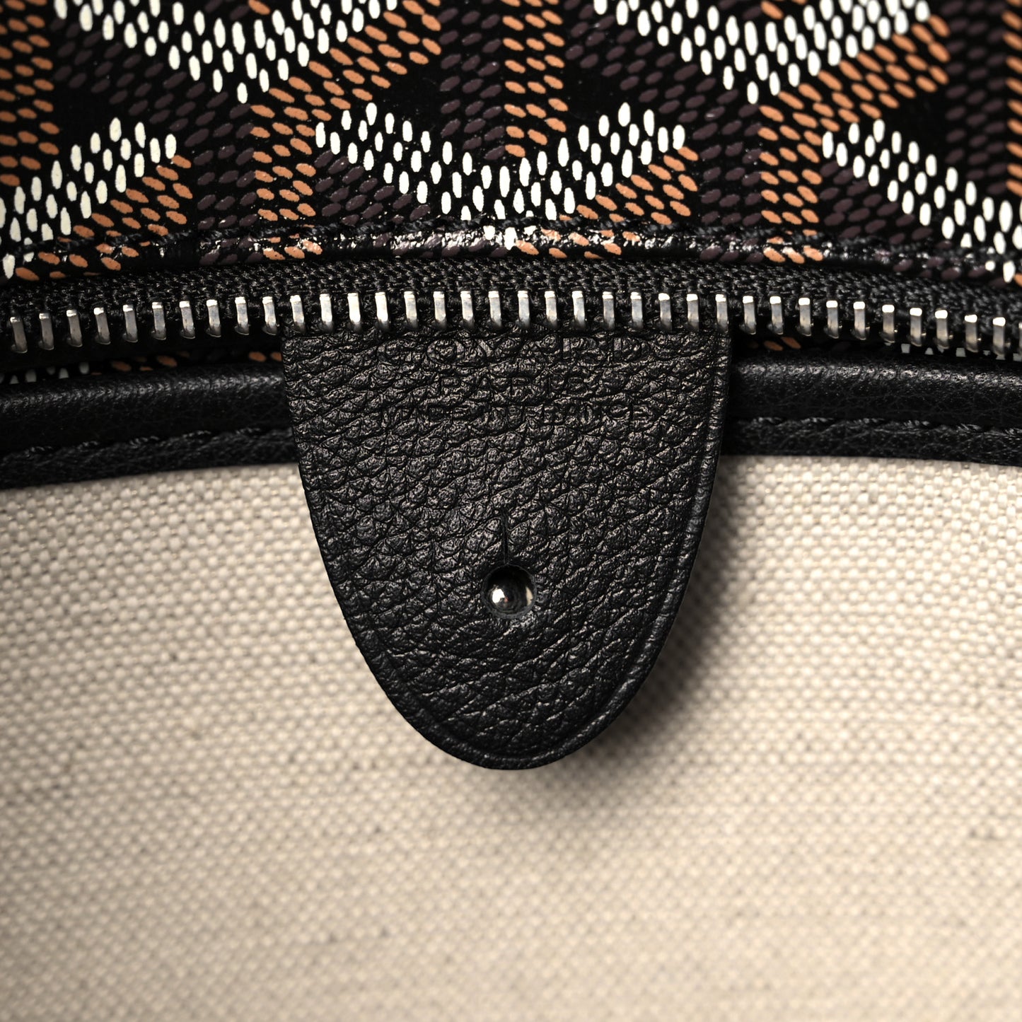 Goyardine Artois PM Black