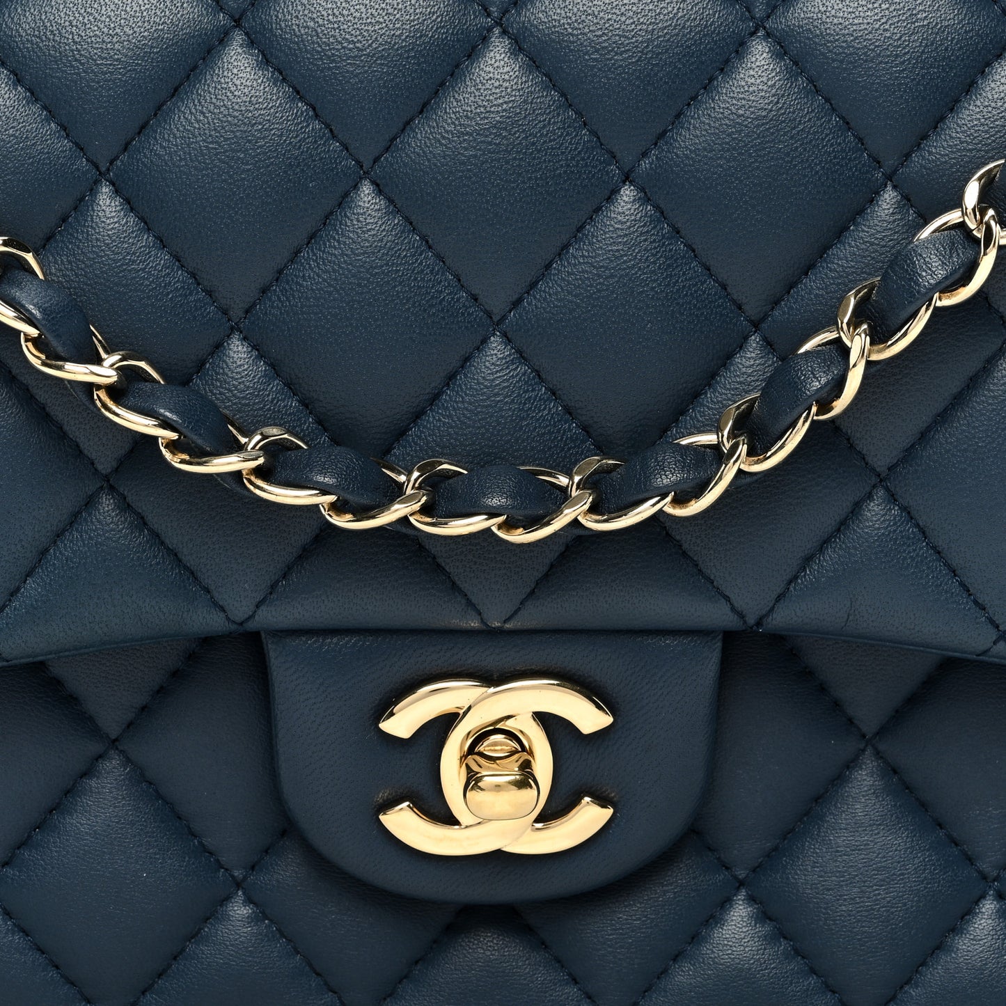 Lambskin Quilted Medium Double Flap Blue